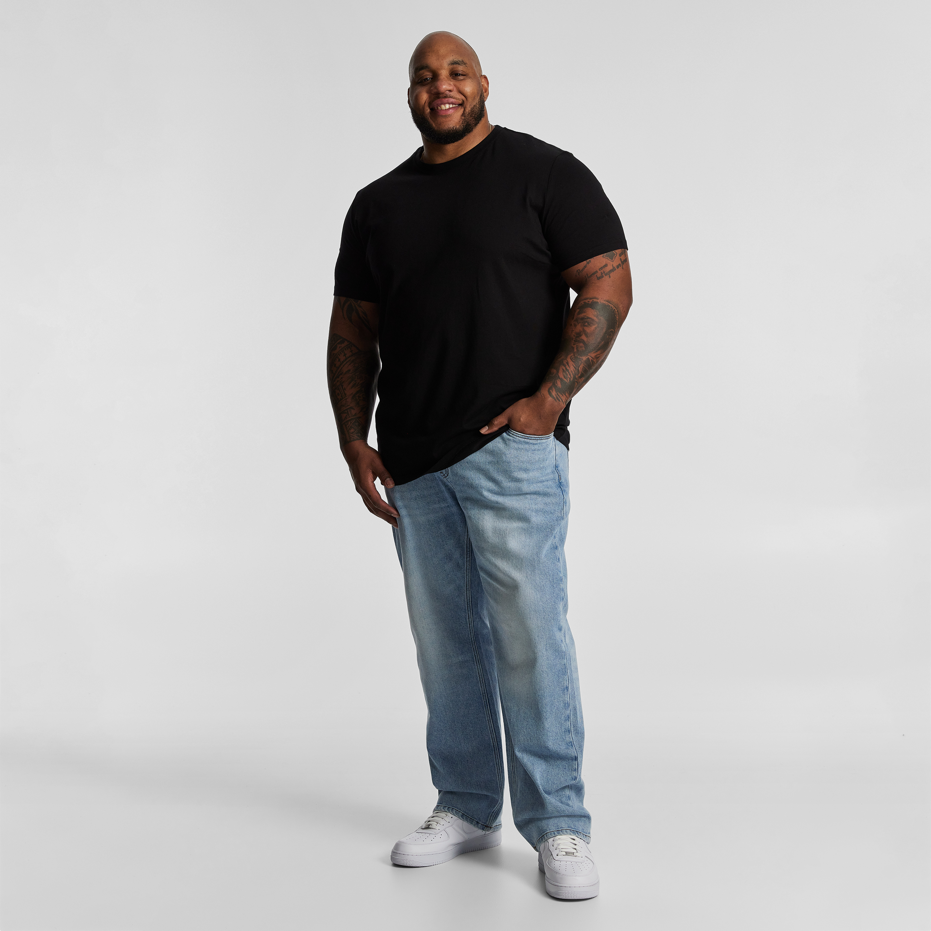 Black Essential Crew Neck T Shirt