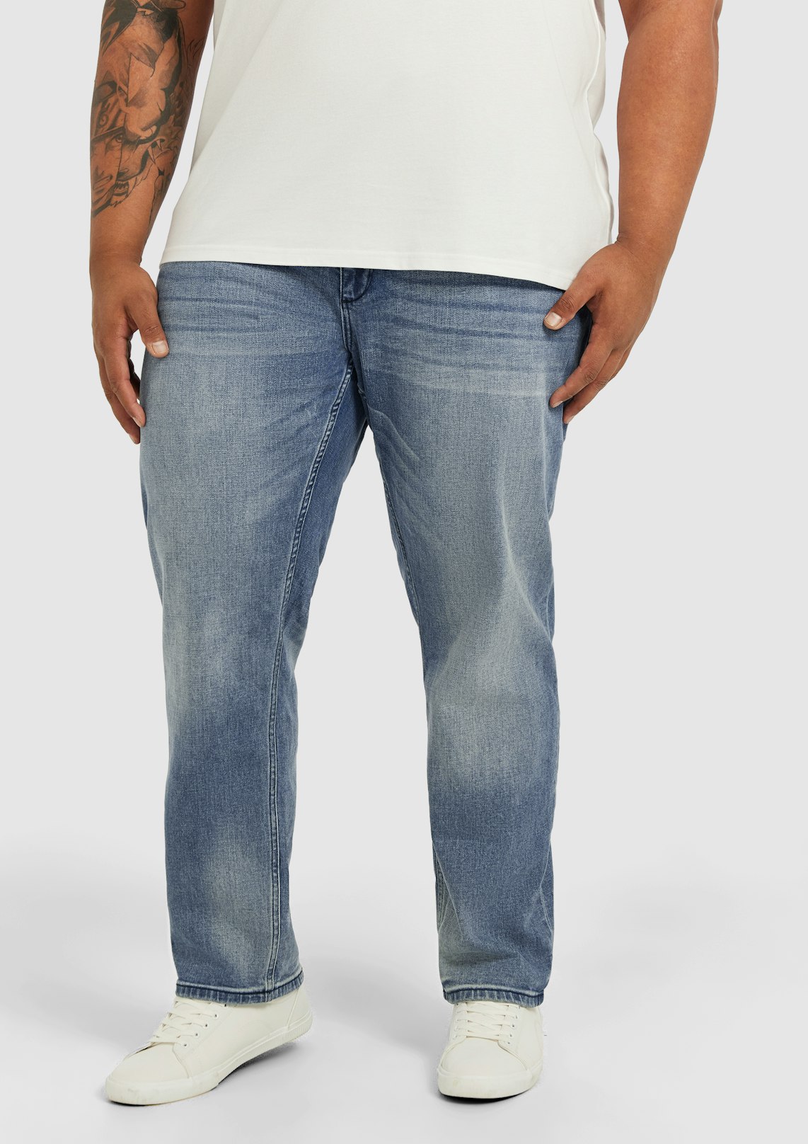 Avalon Straight Leg Jeans