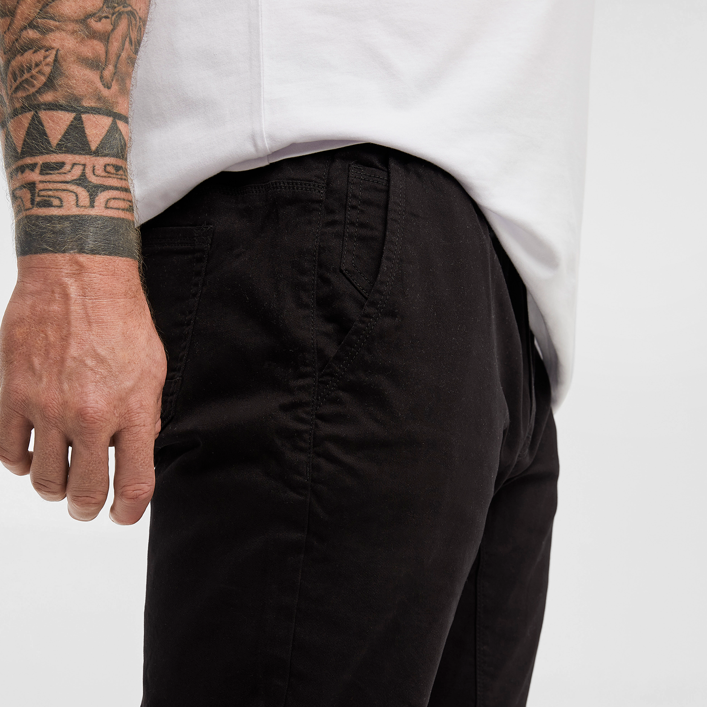 Black Colton Elastic Waist Cuffed Pants