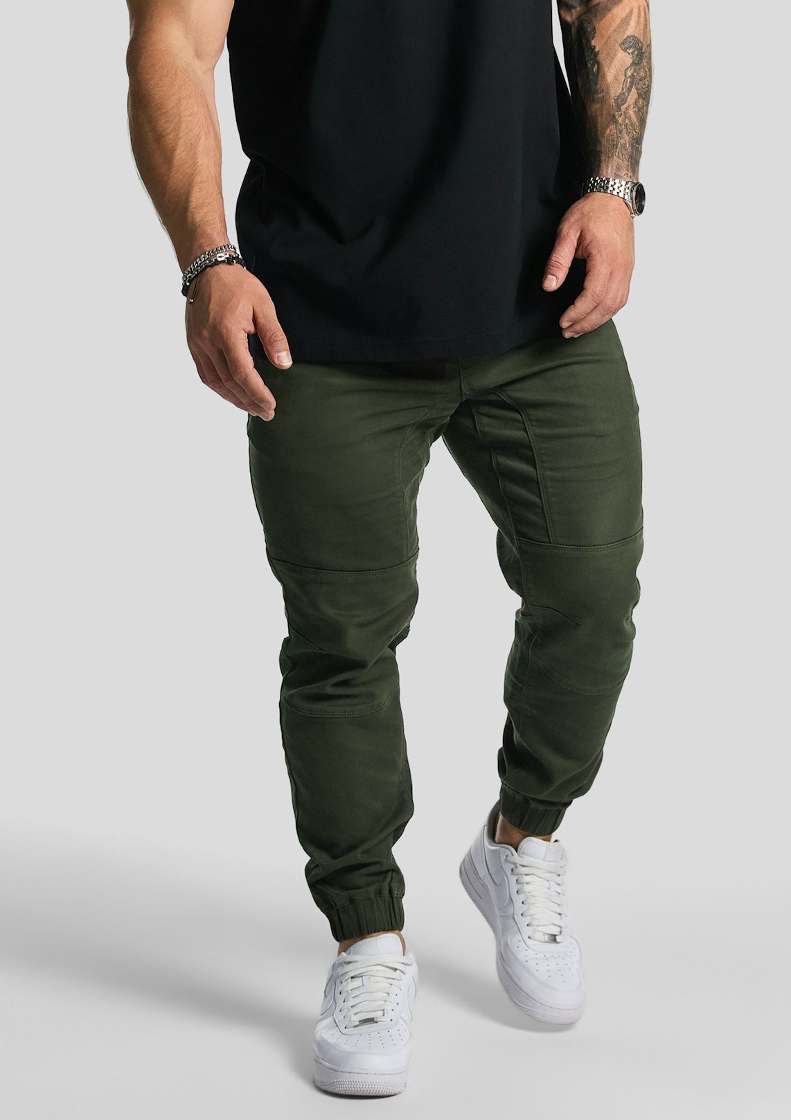 Colton Elastic Waist Cuffed Pants