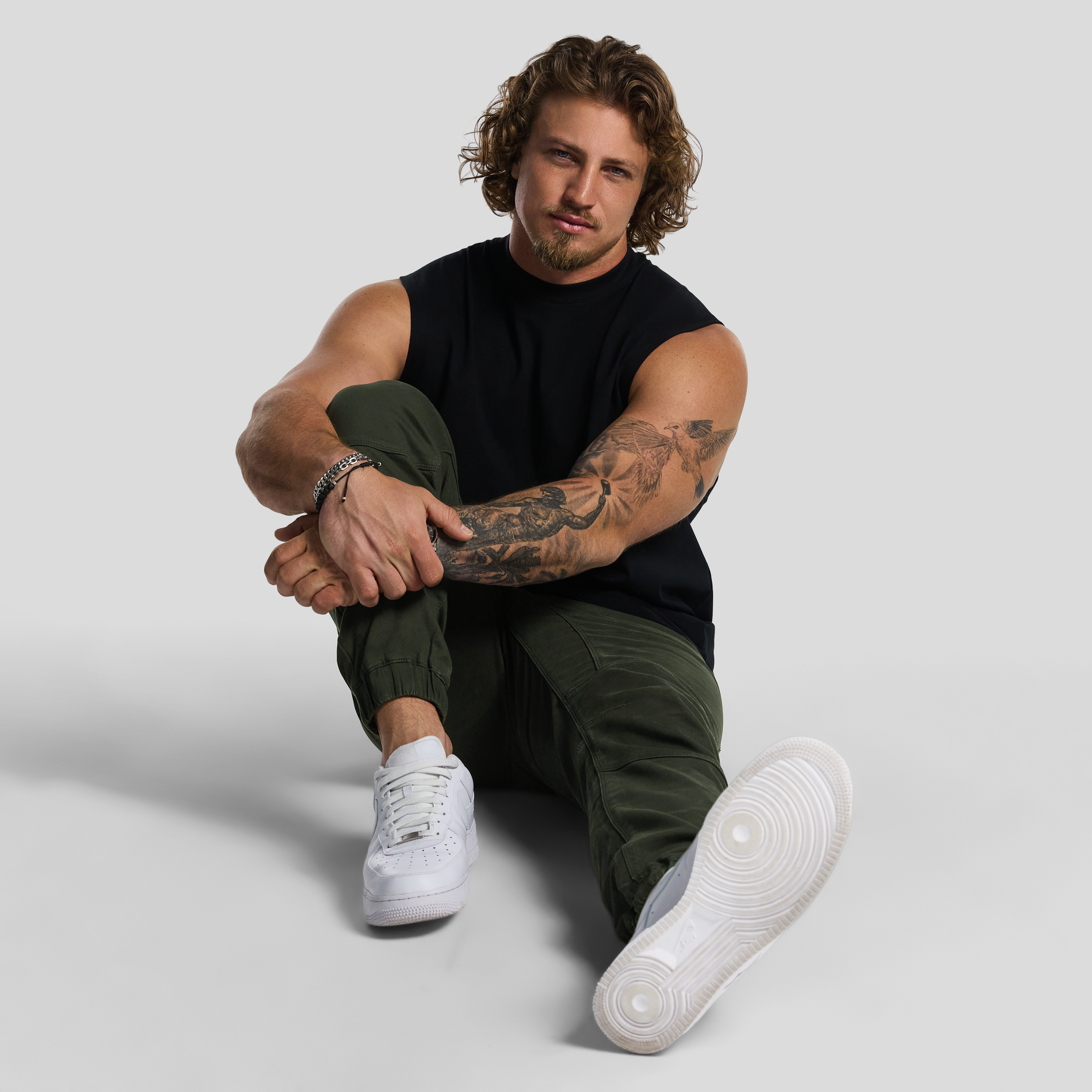 Military Colton Elastic Waist Cuffed Pants