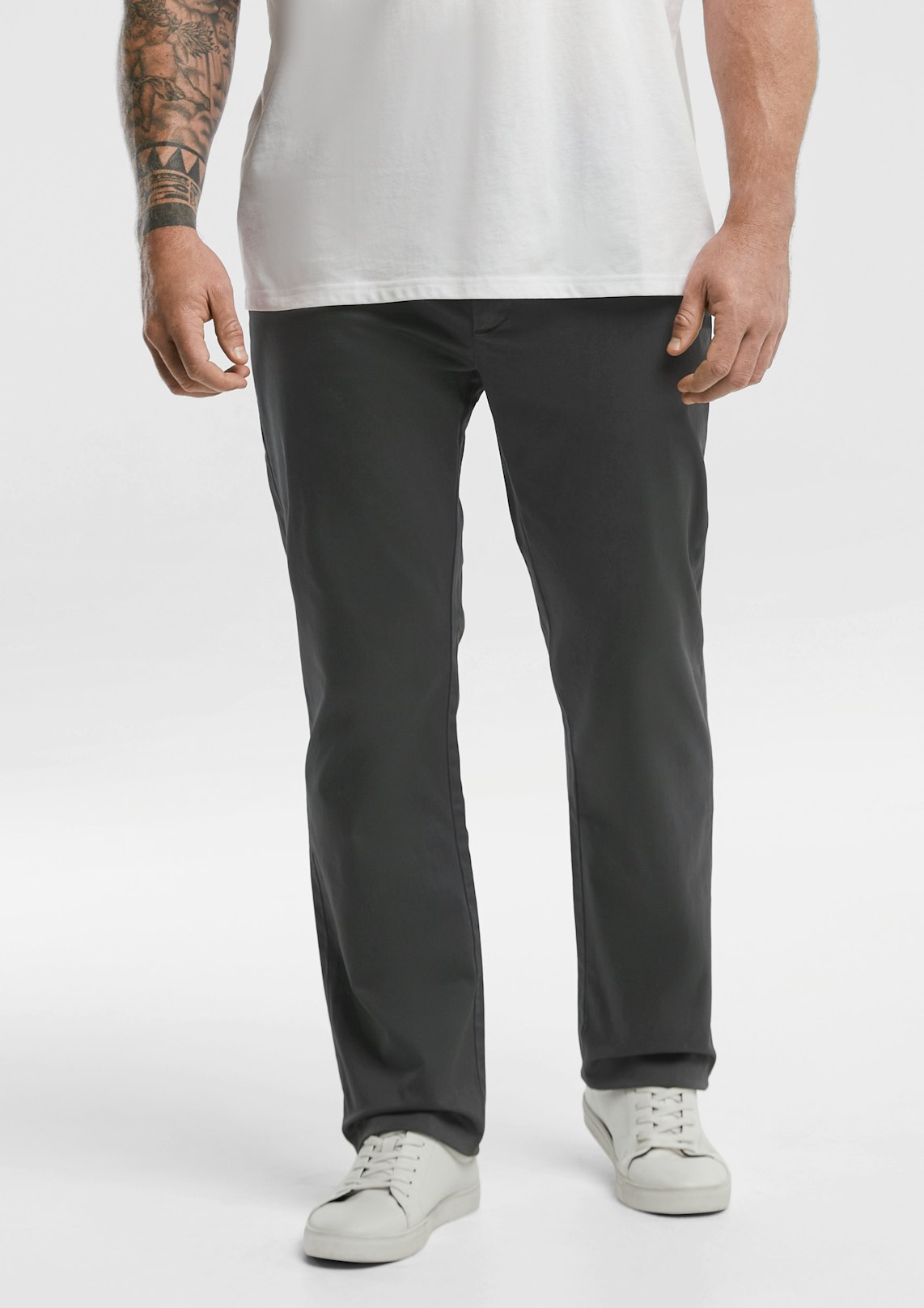 Hastings Straight Leg Chinos