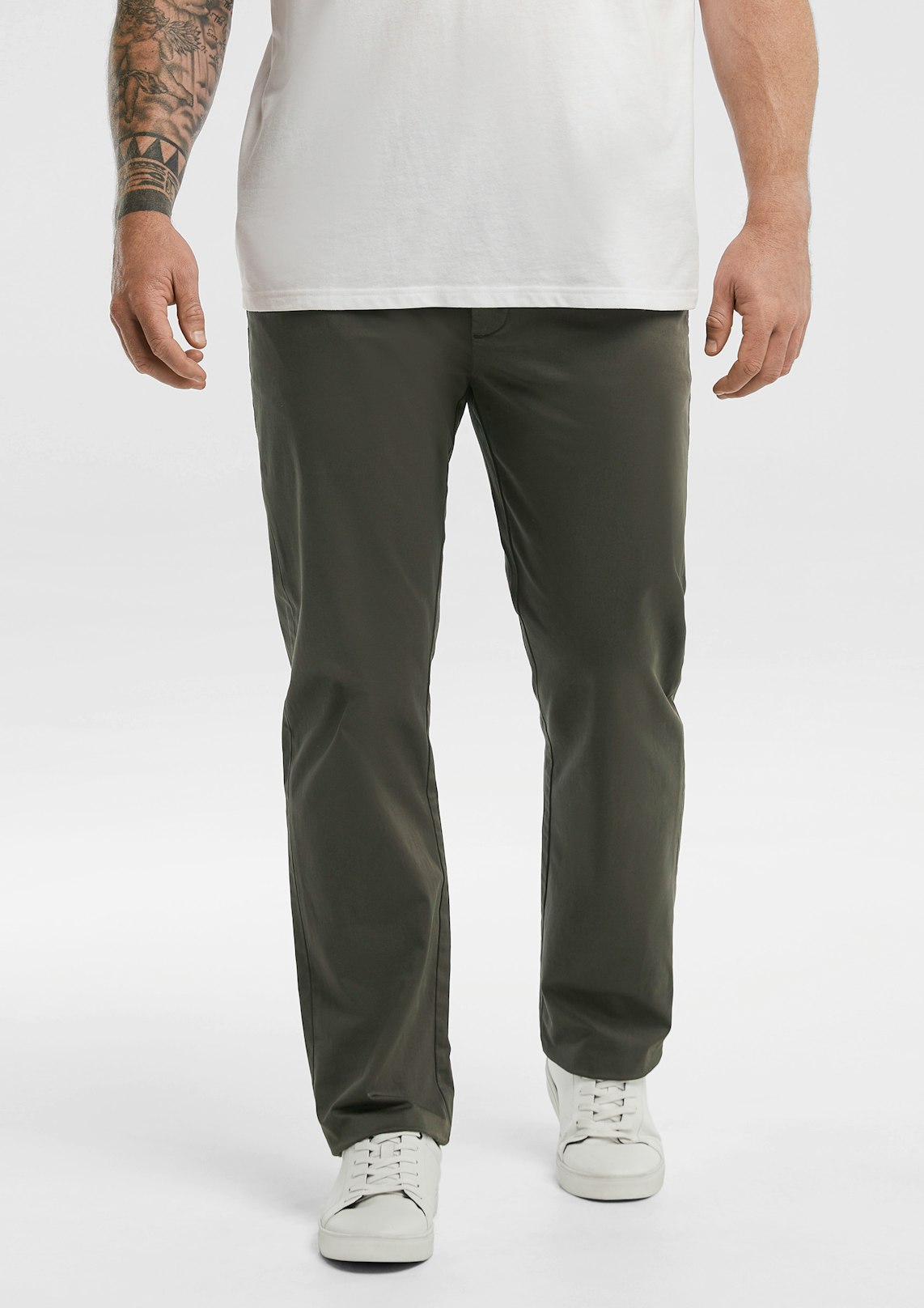 Hastings Straight Leg Chinos