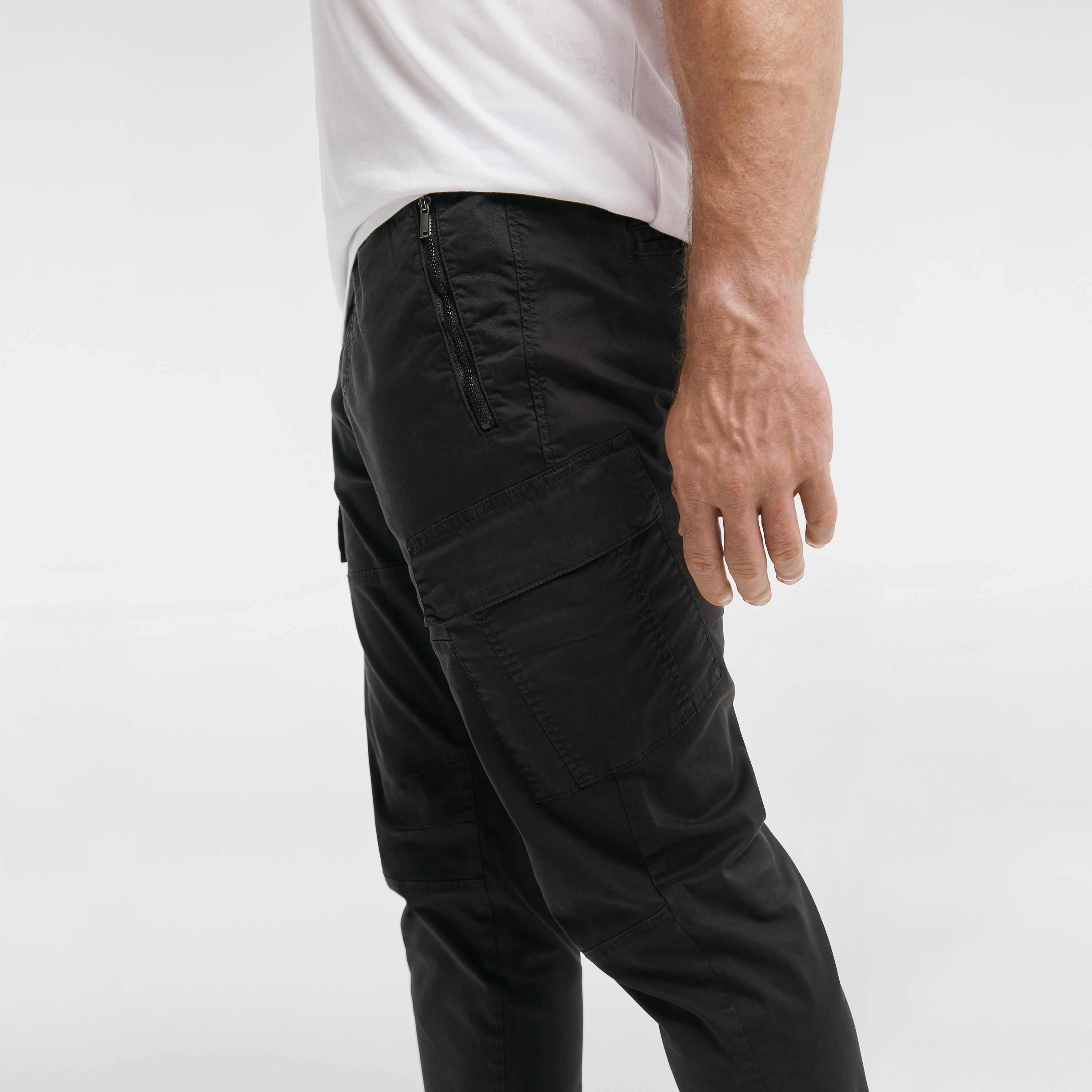 Black Coberg Cuffed Cargo Pants