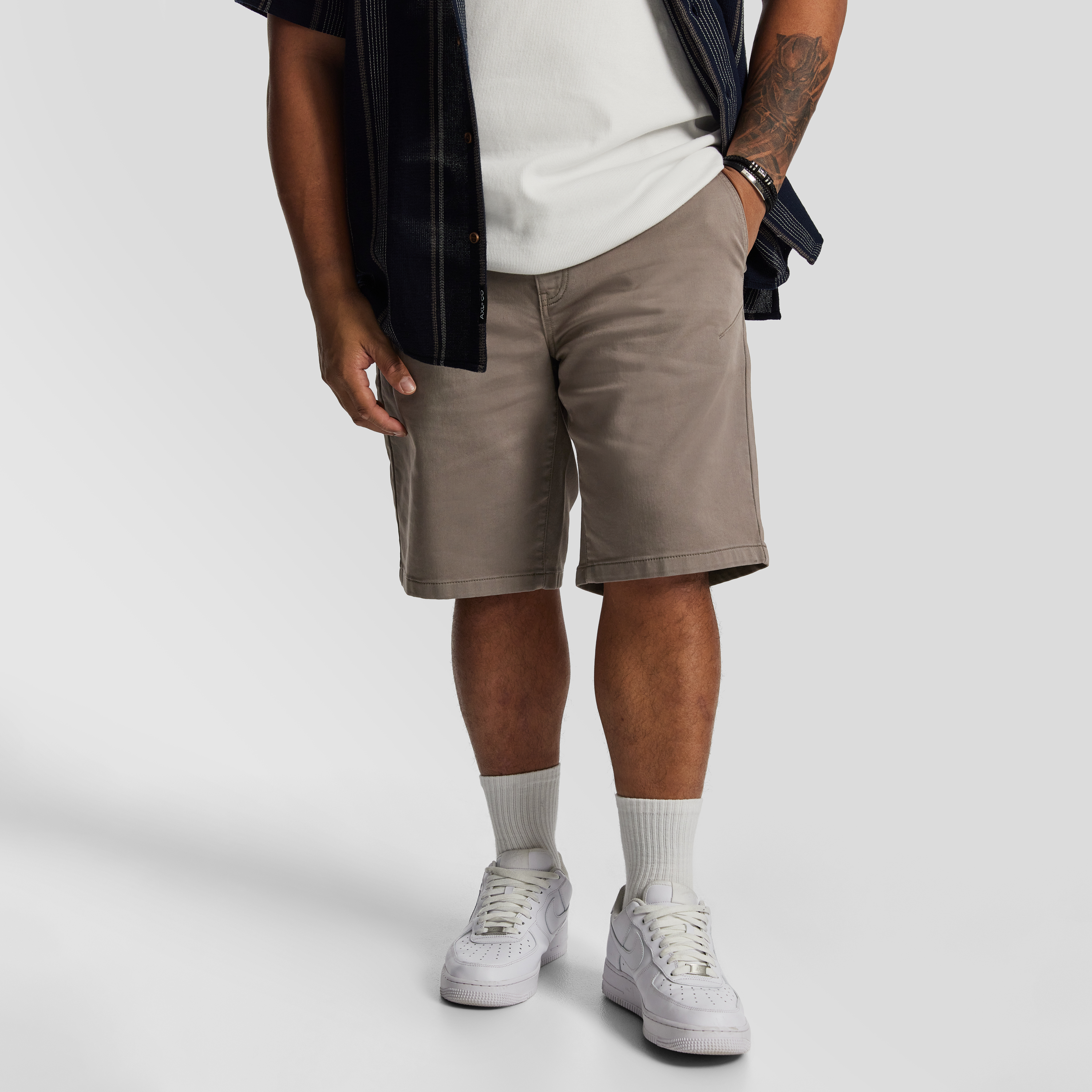 Ellis Elastic Waist Shorts