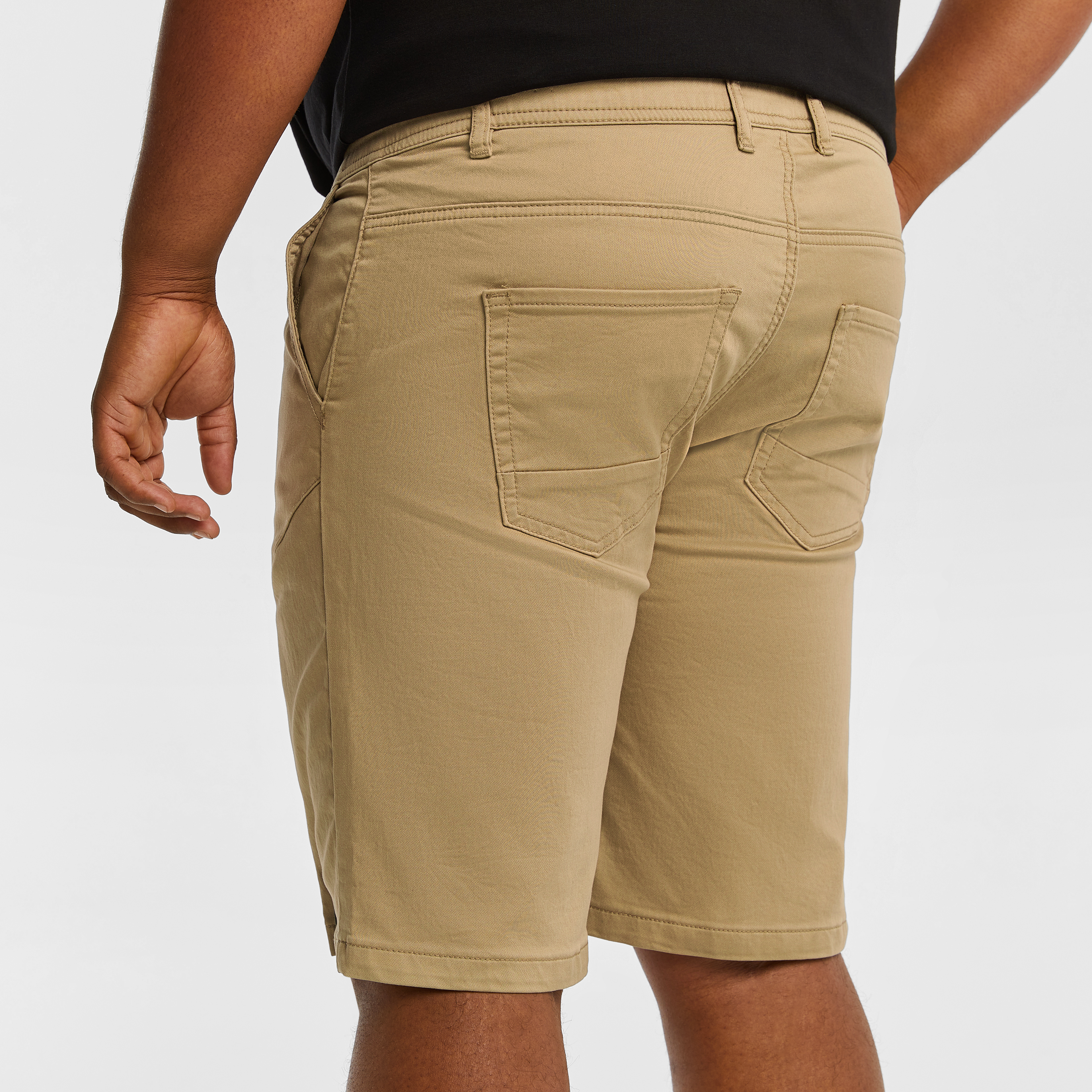 Tobacco Ellis Elastic Waist Shorts