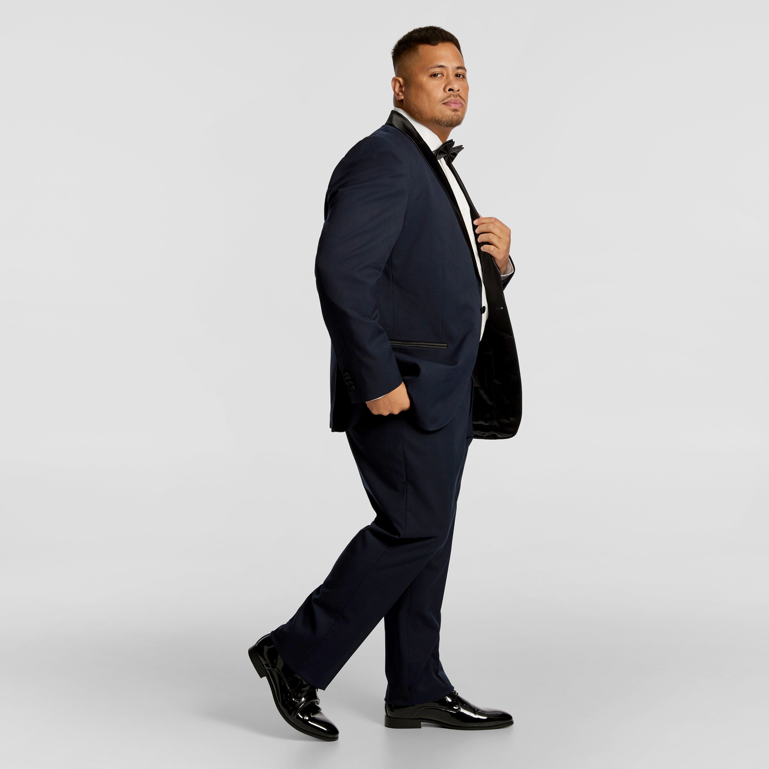 Navy Diamond Shawl Collar Tuxedo