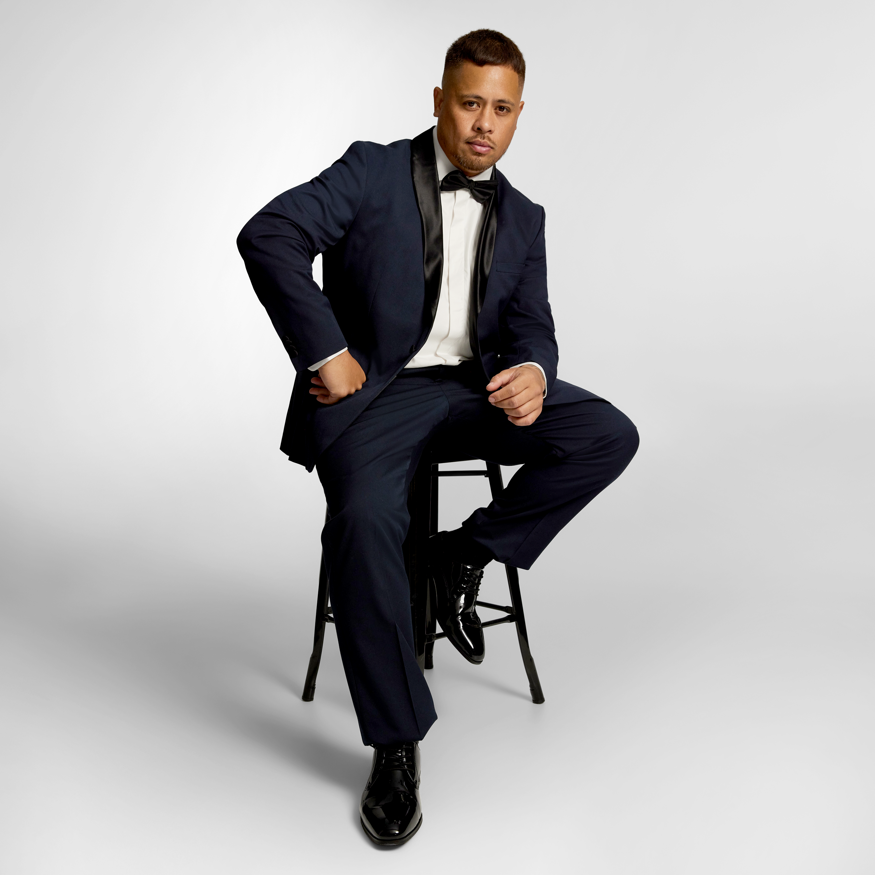 Navy Diamond Shawl Collar Tuxedo