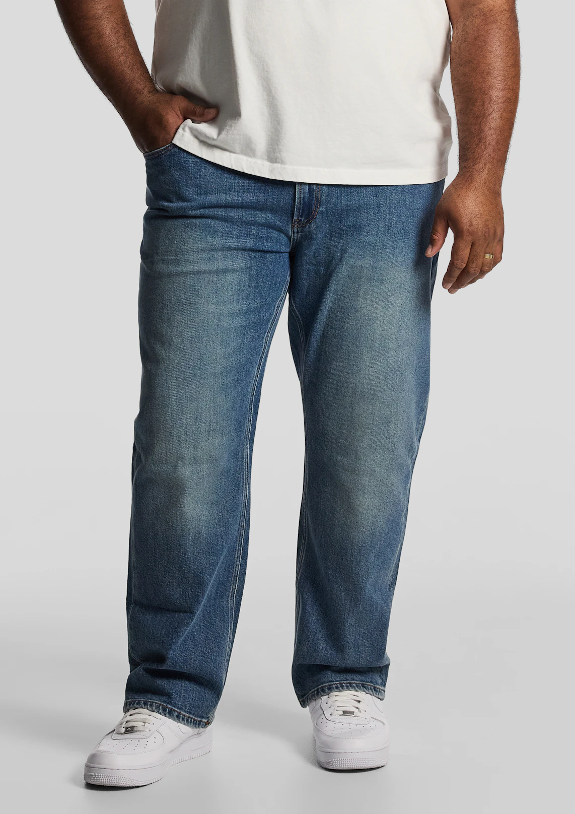 Murphy Stretch Relaxed Jean
