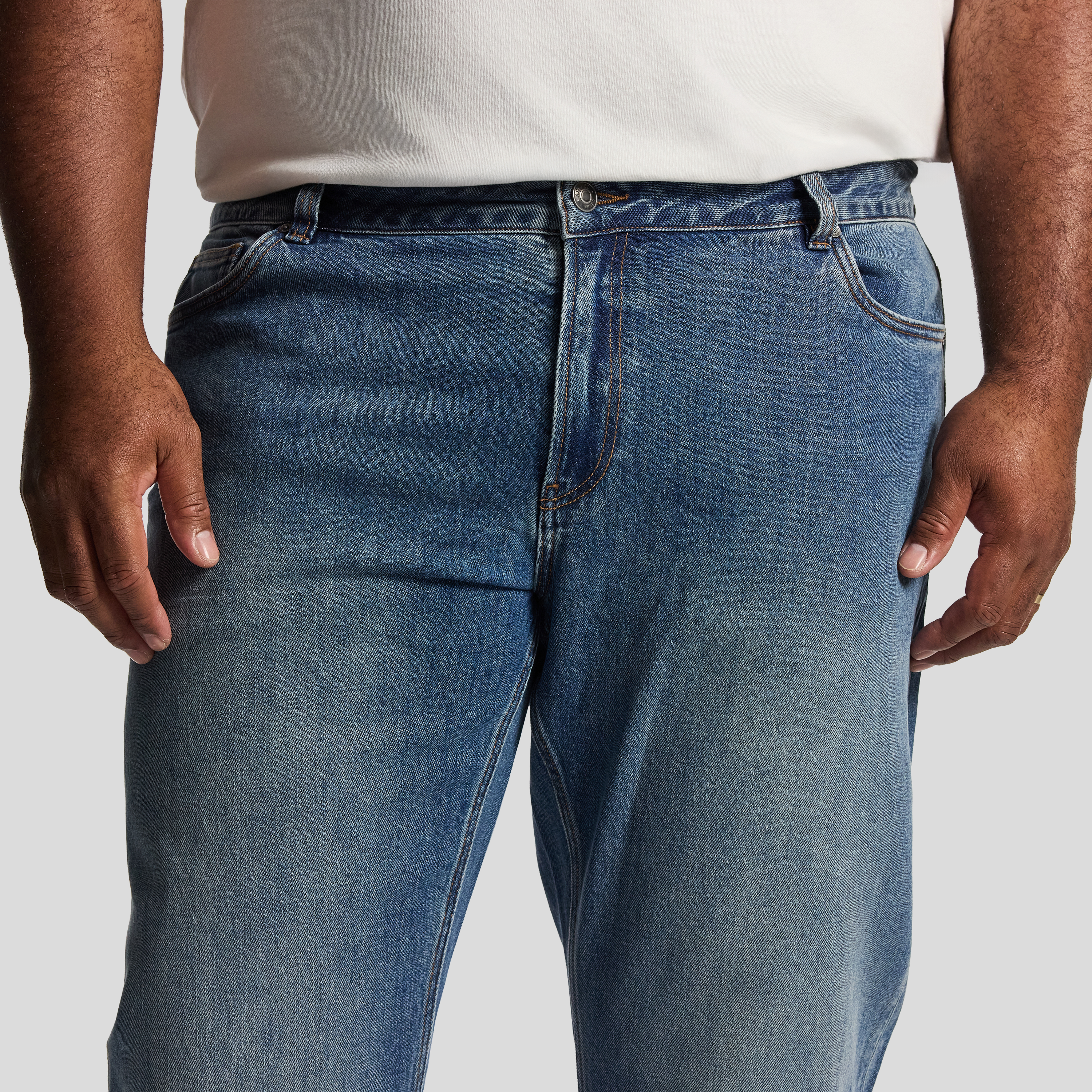 Mid Denim Murphy Stretch Relaxed Jean