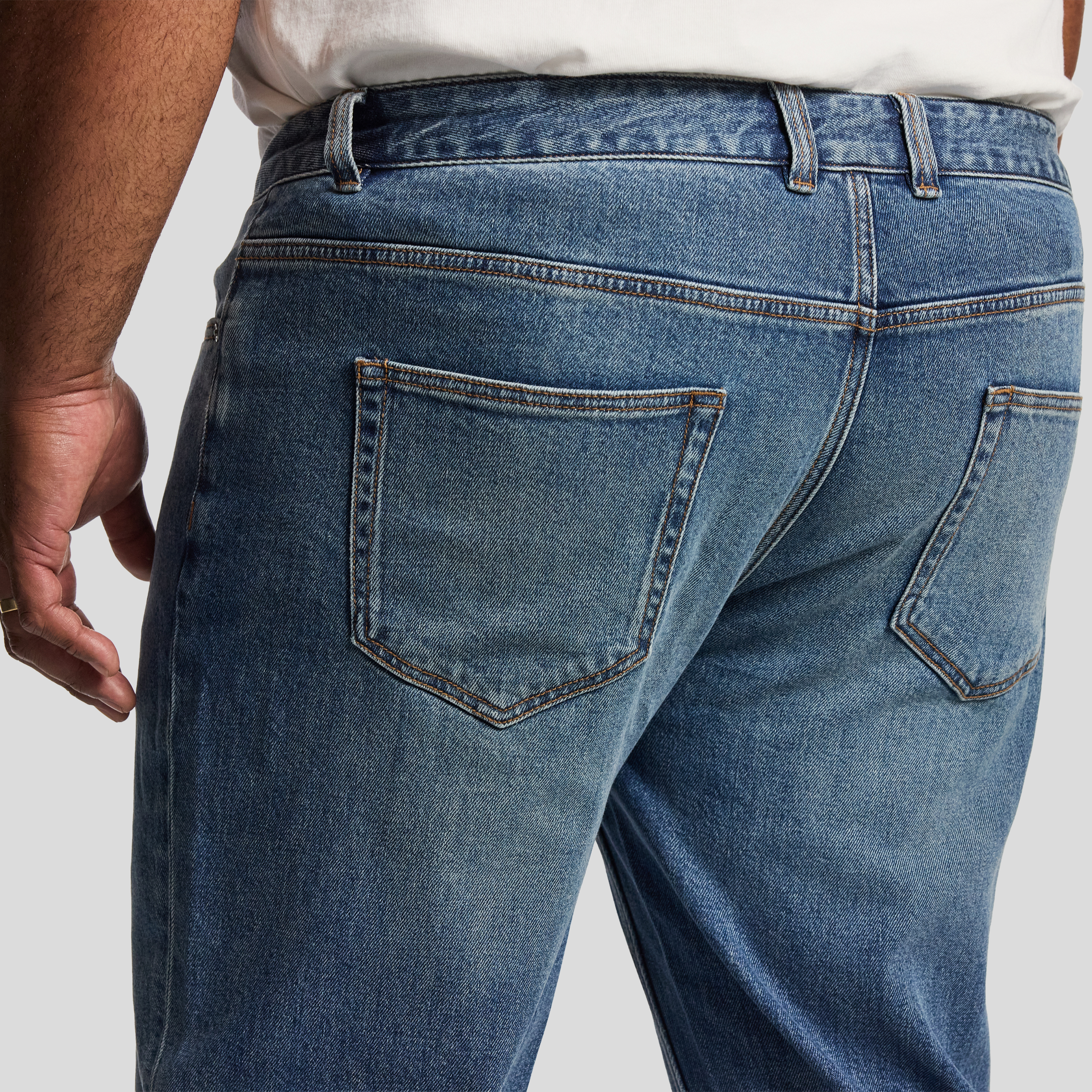 Mid Denim Murphy Stretch Relaxed Jean
