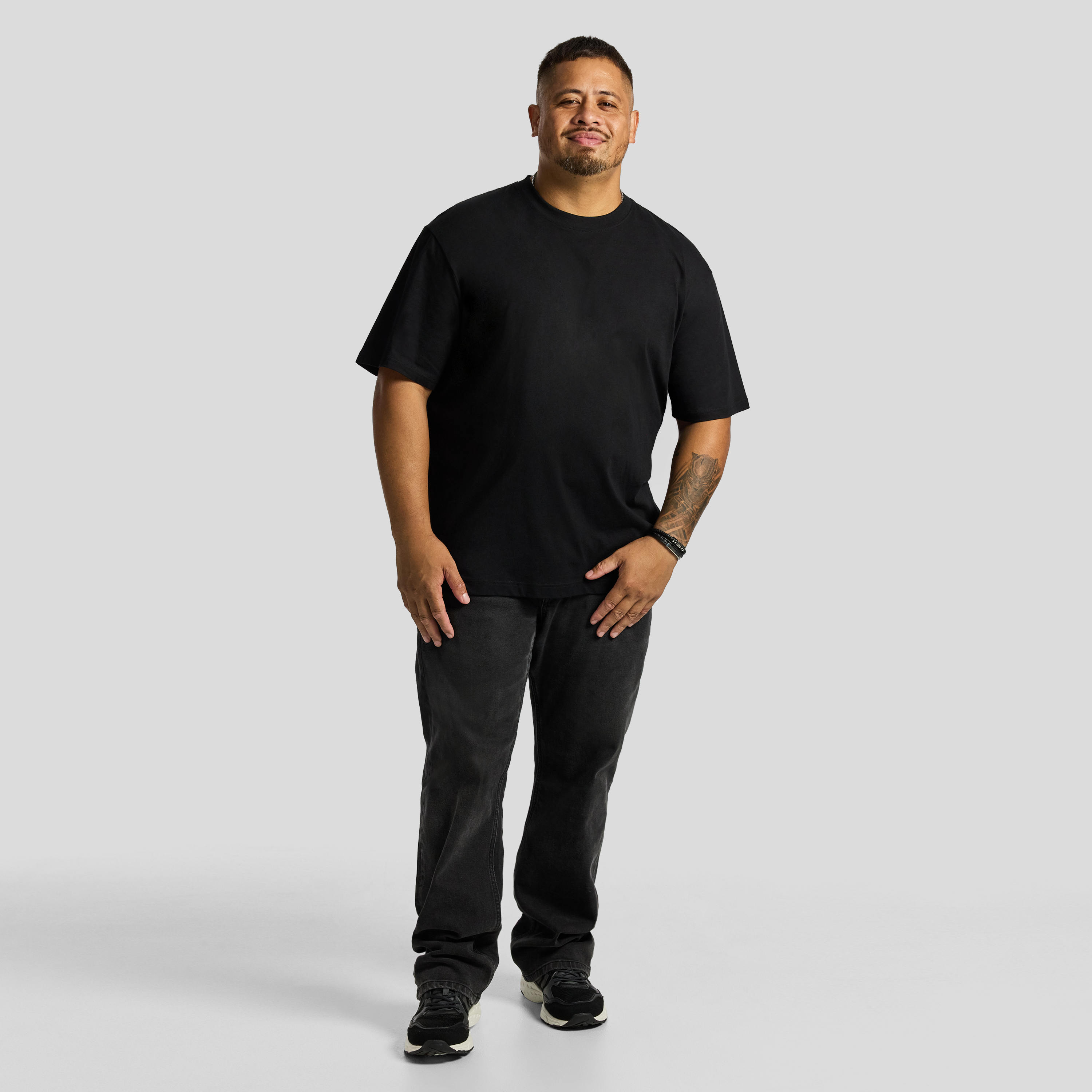 Black Essential Relaxed Crew Tee