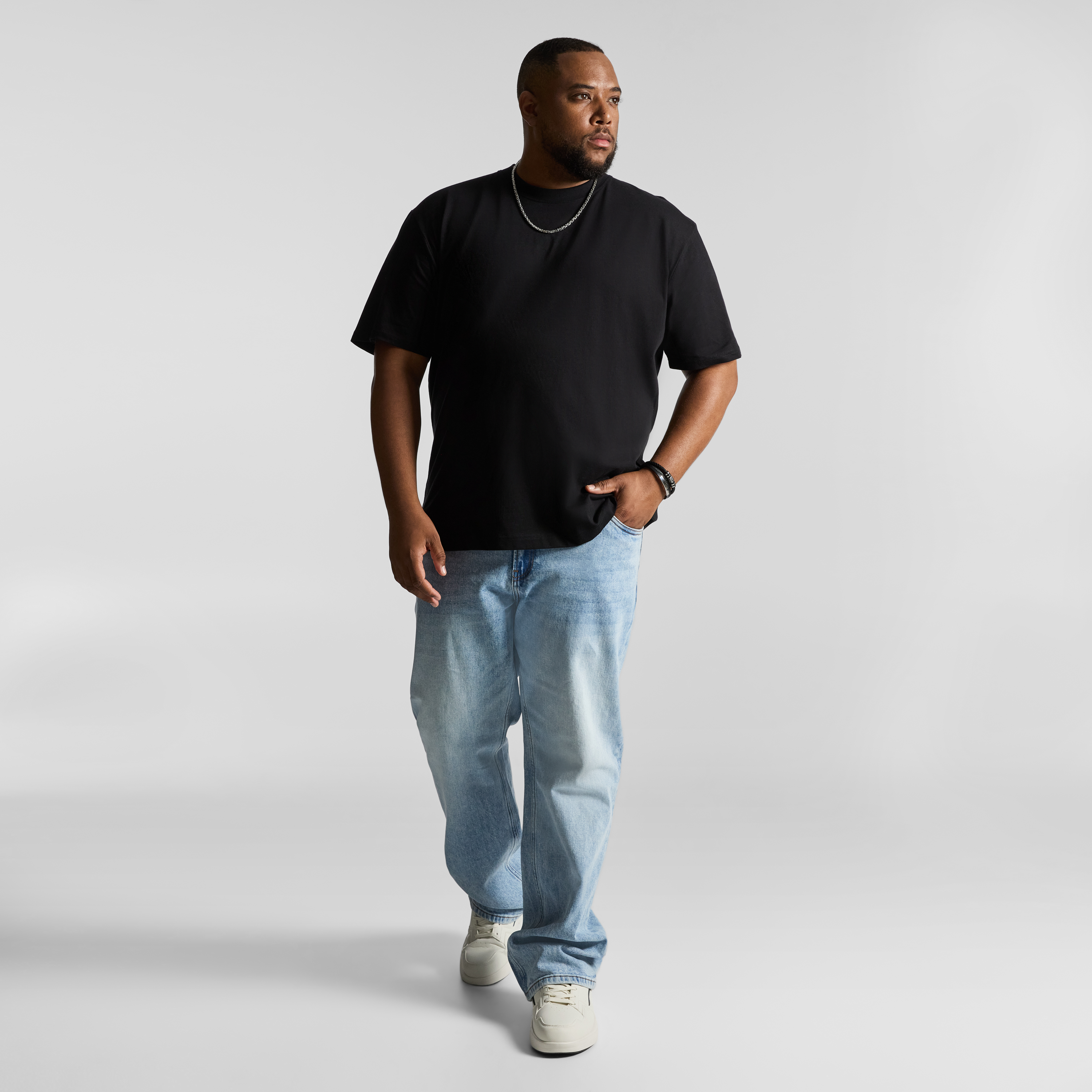 Black Essential Relaxed Crew Tee