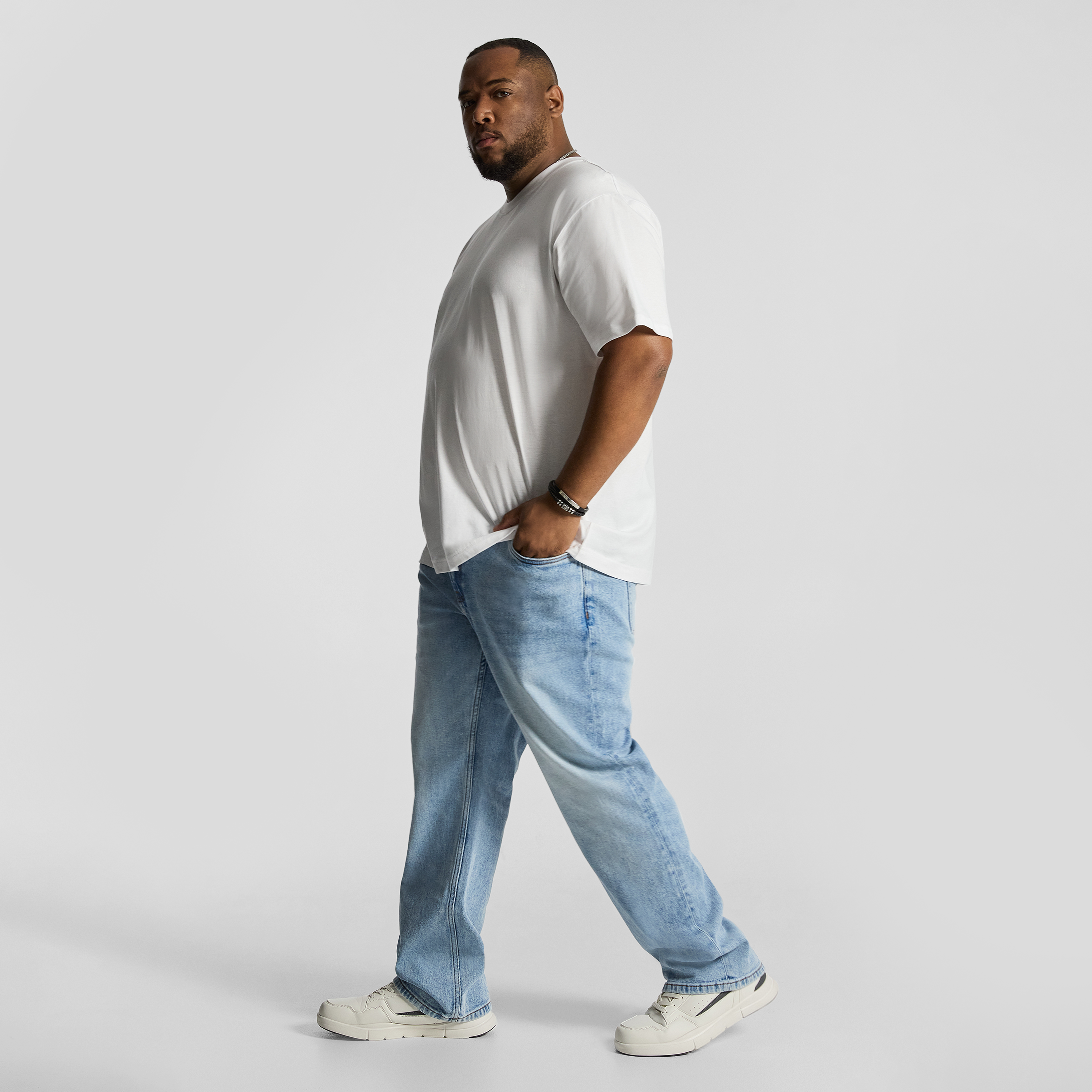 Off White Essential Relaxed Crew Tee