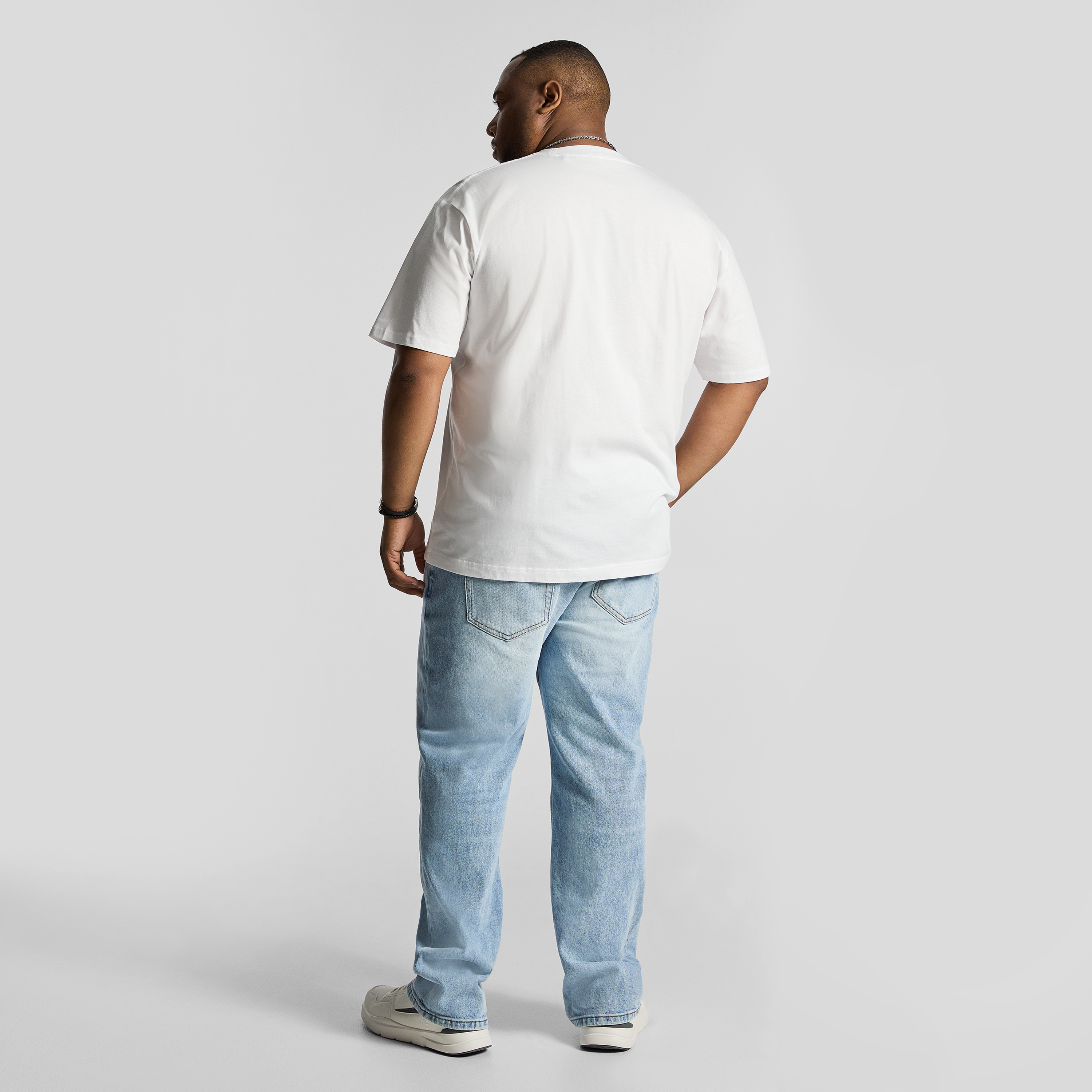 Off White Essential Relaxed Crew Tee