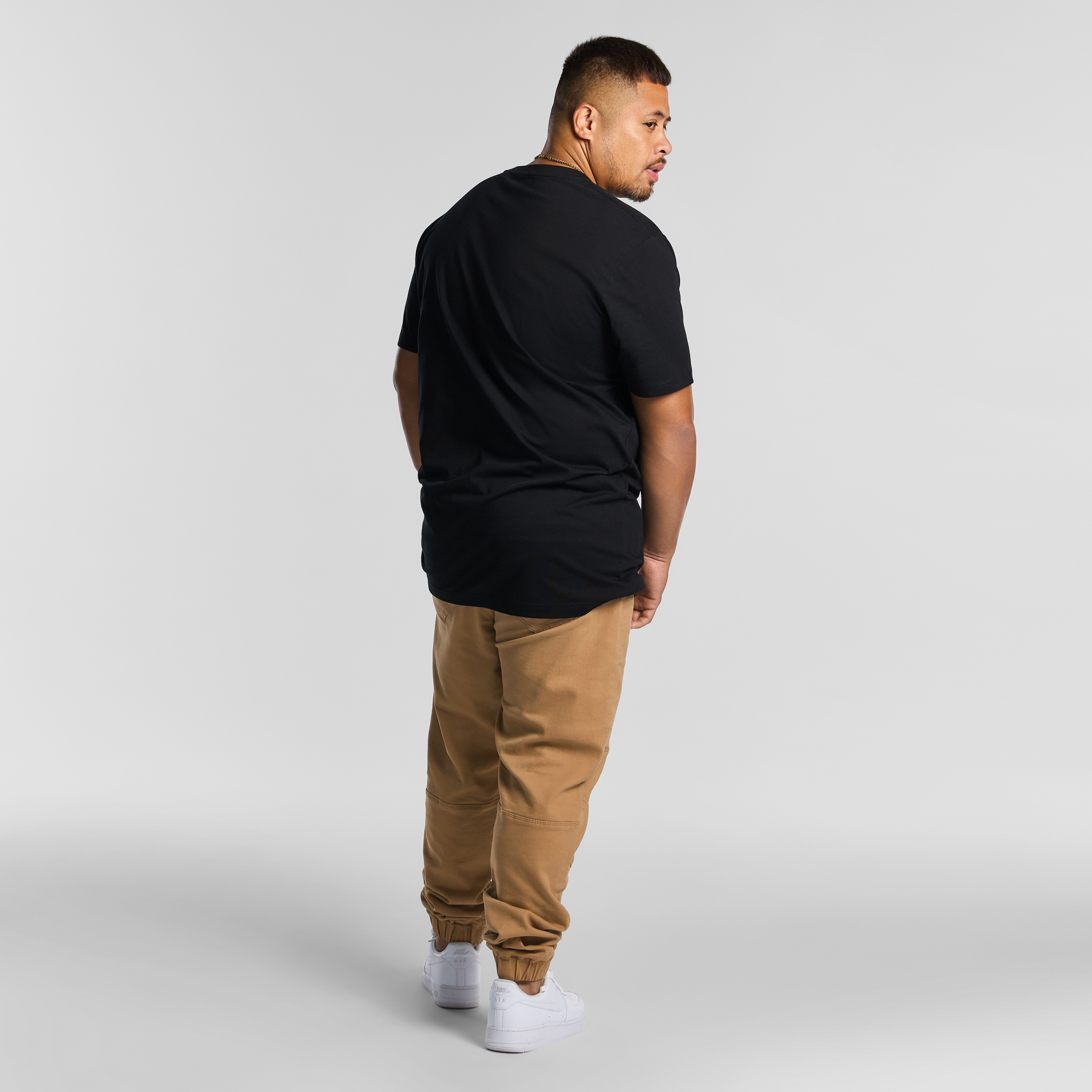 Black Henry Crew Neck Tee