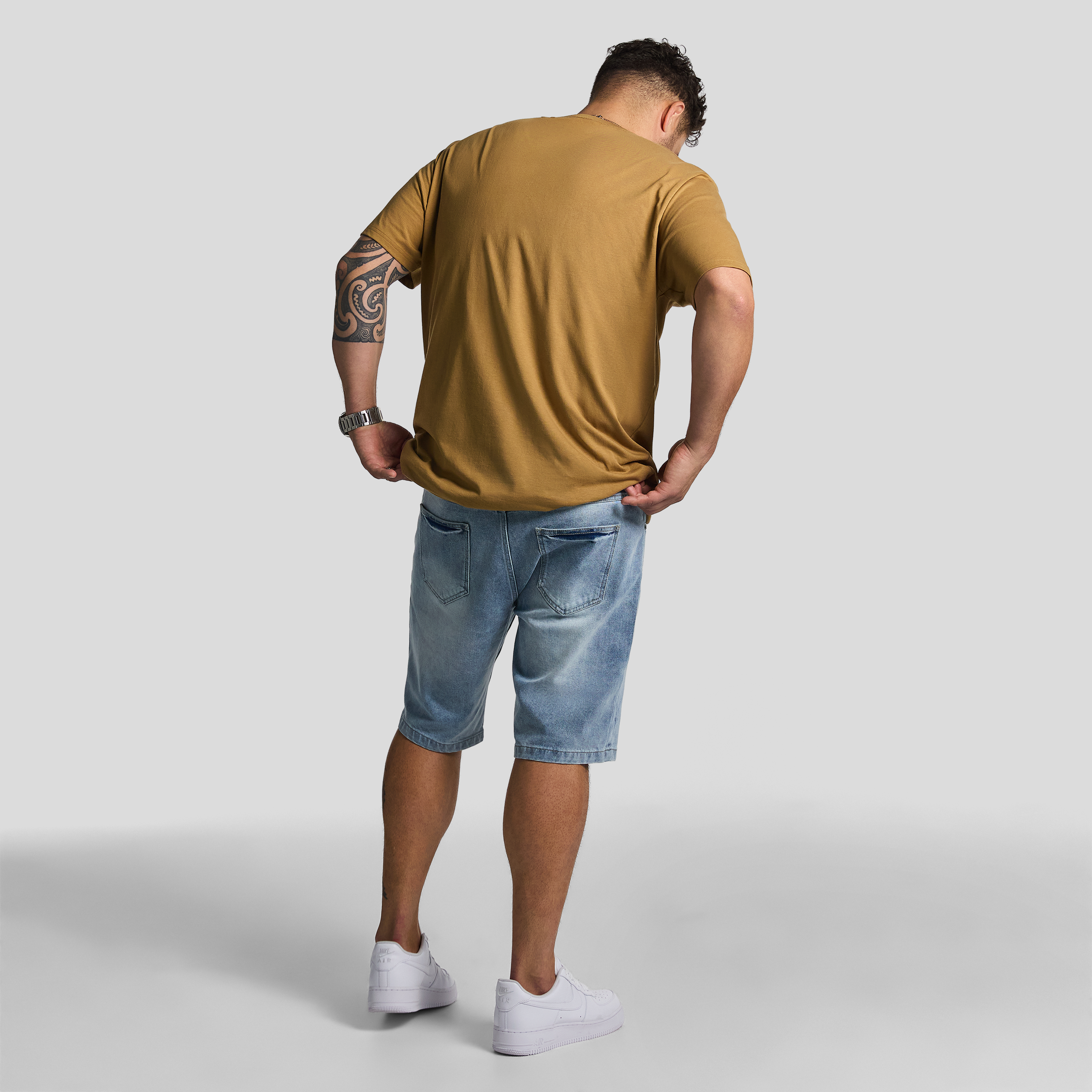 Oscar Longline Crew Neck Tee