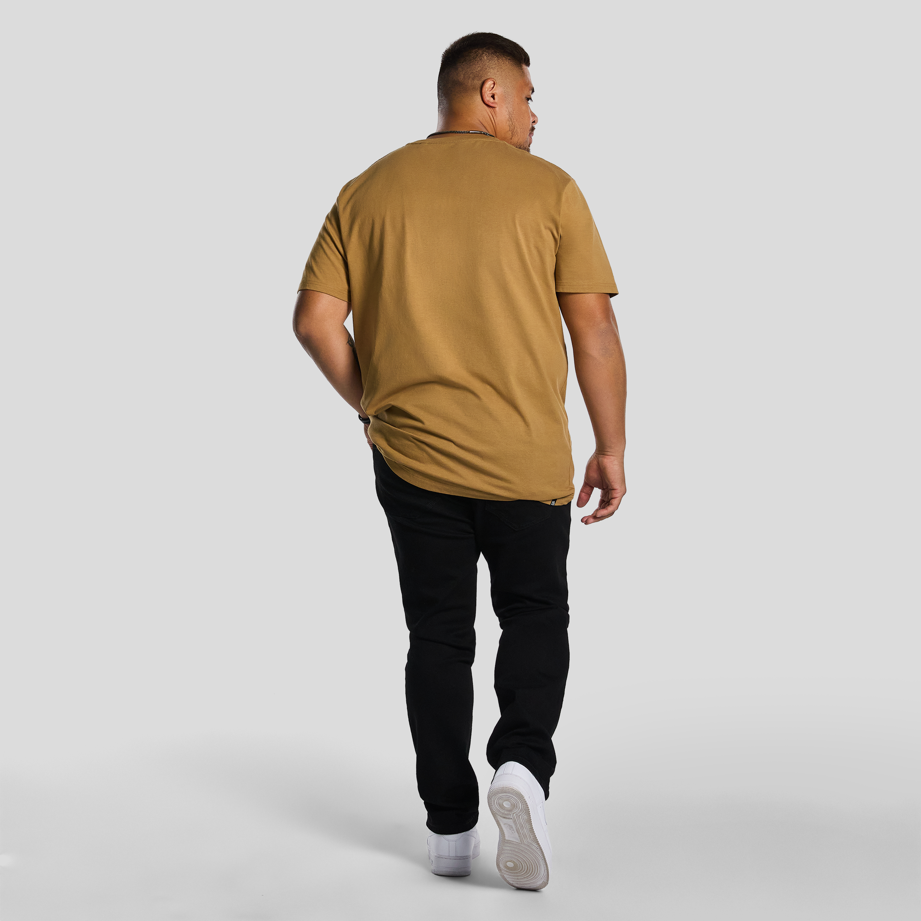 Oscar Longline Crew Neck Tee