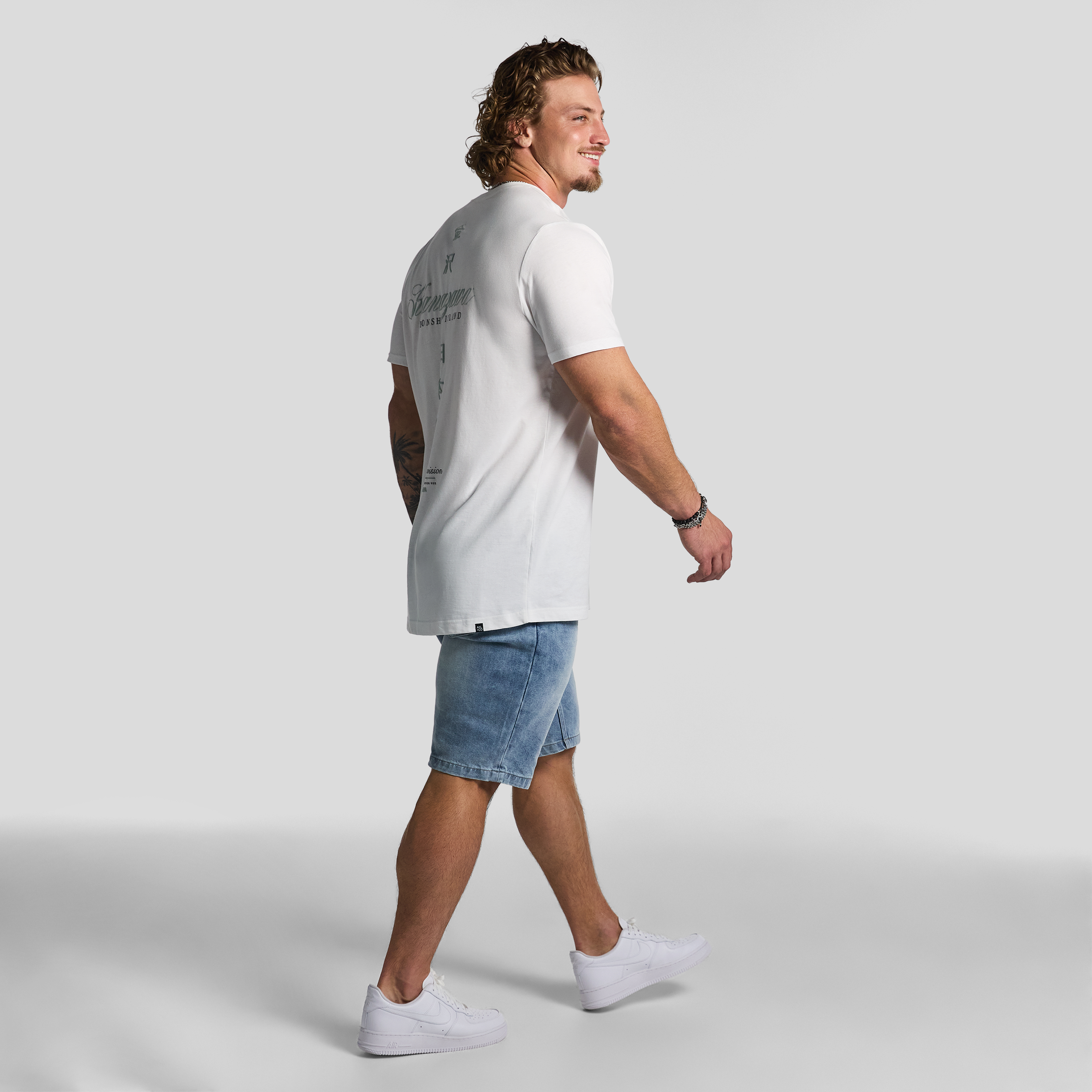 Russell Longline Crew Neck Tee