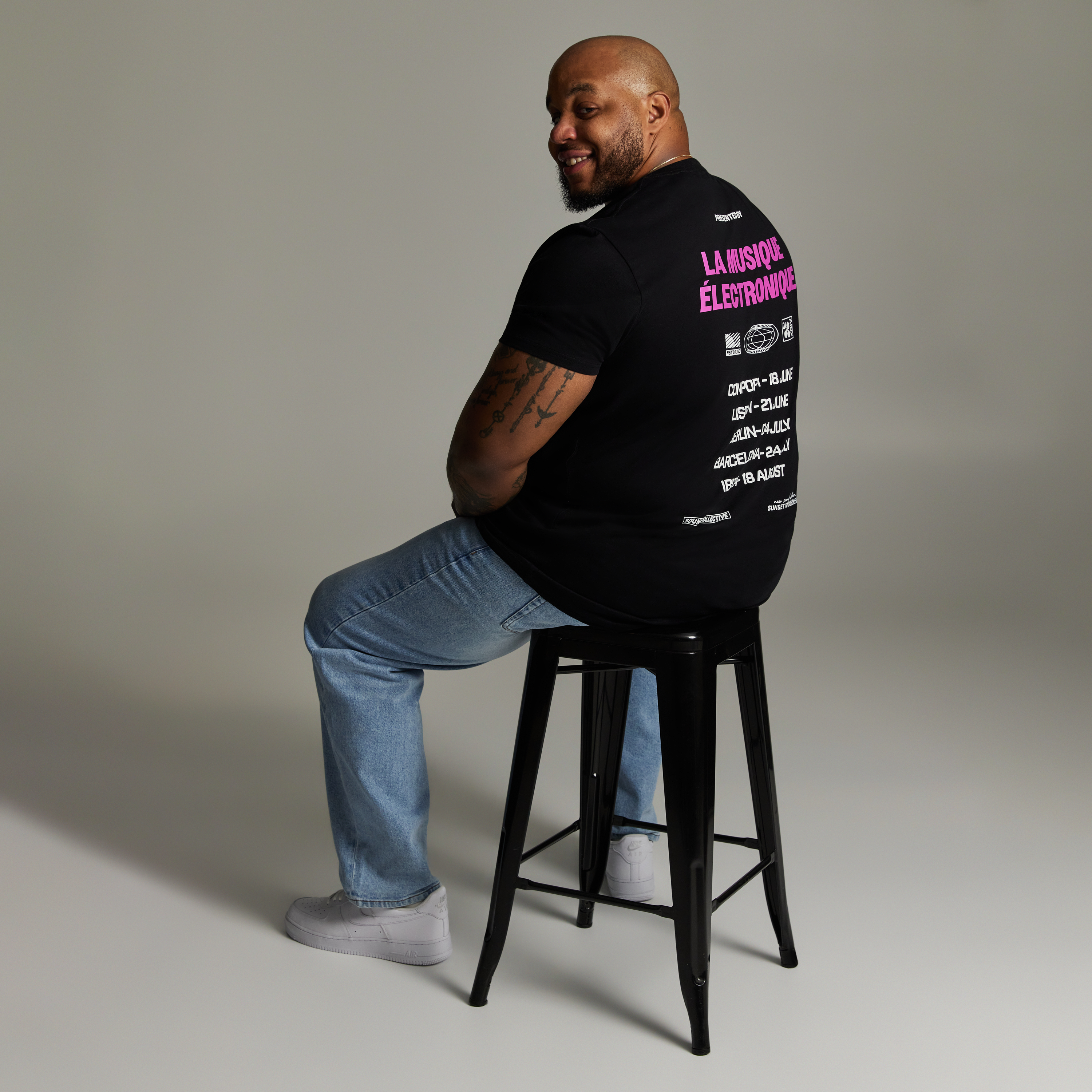 Black Knox Longline Crew Neck Tee