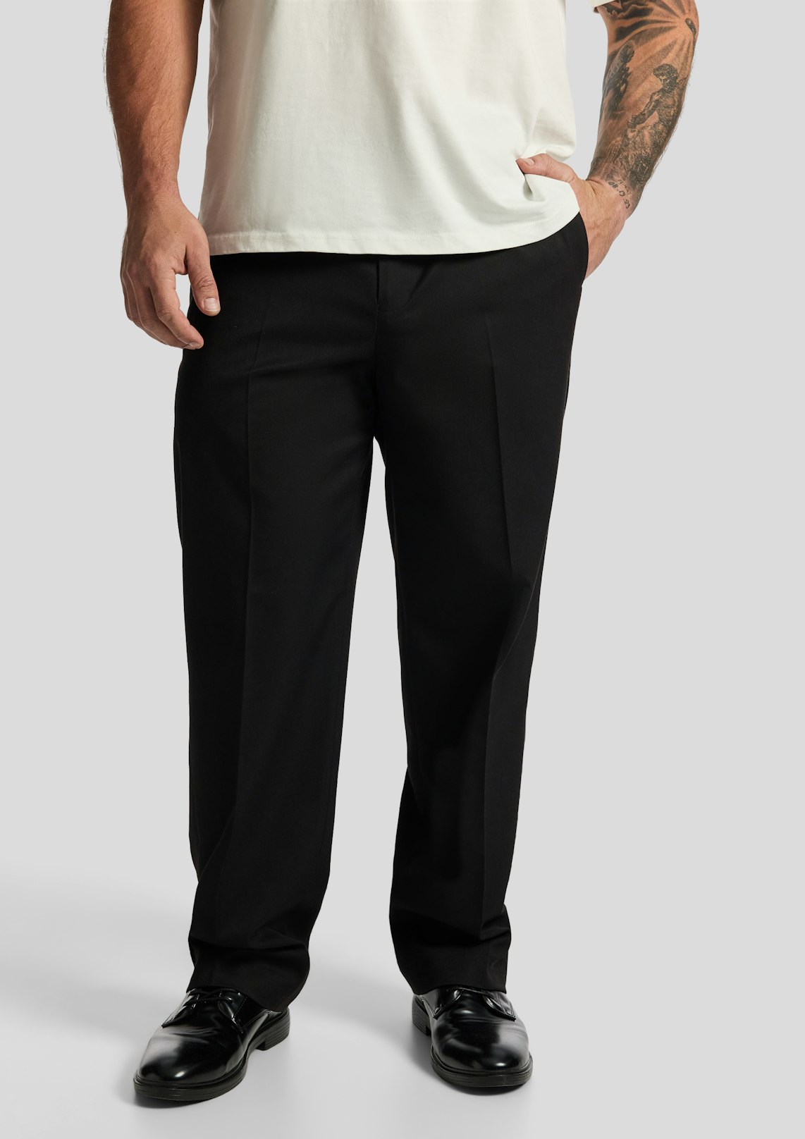 Diamond Relaxed Stretch Dress Pant