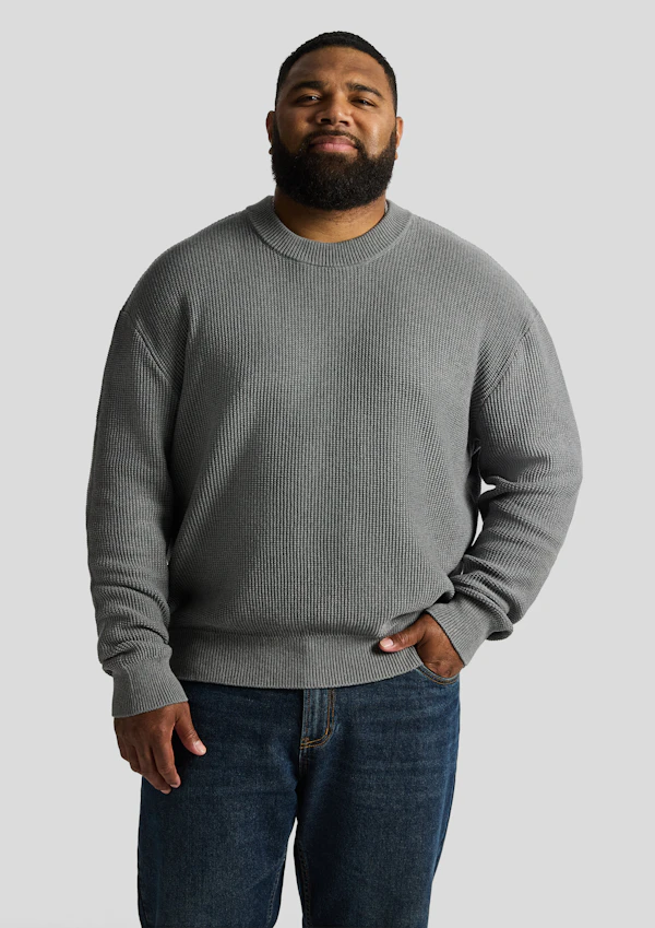 Sharky Relaxed Fit Pullover