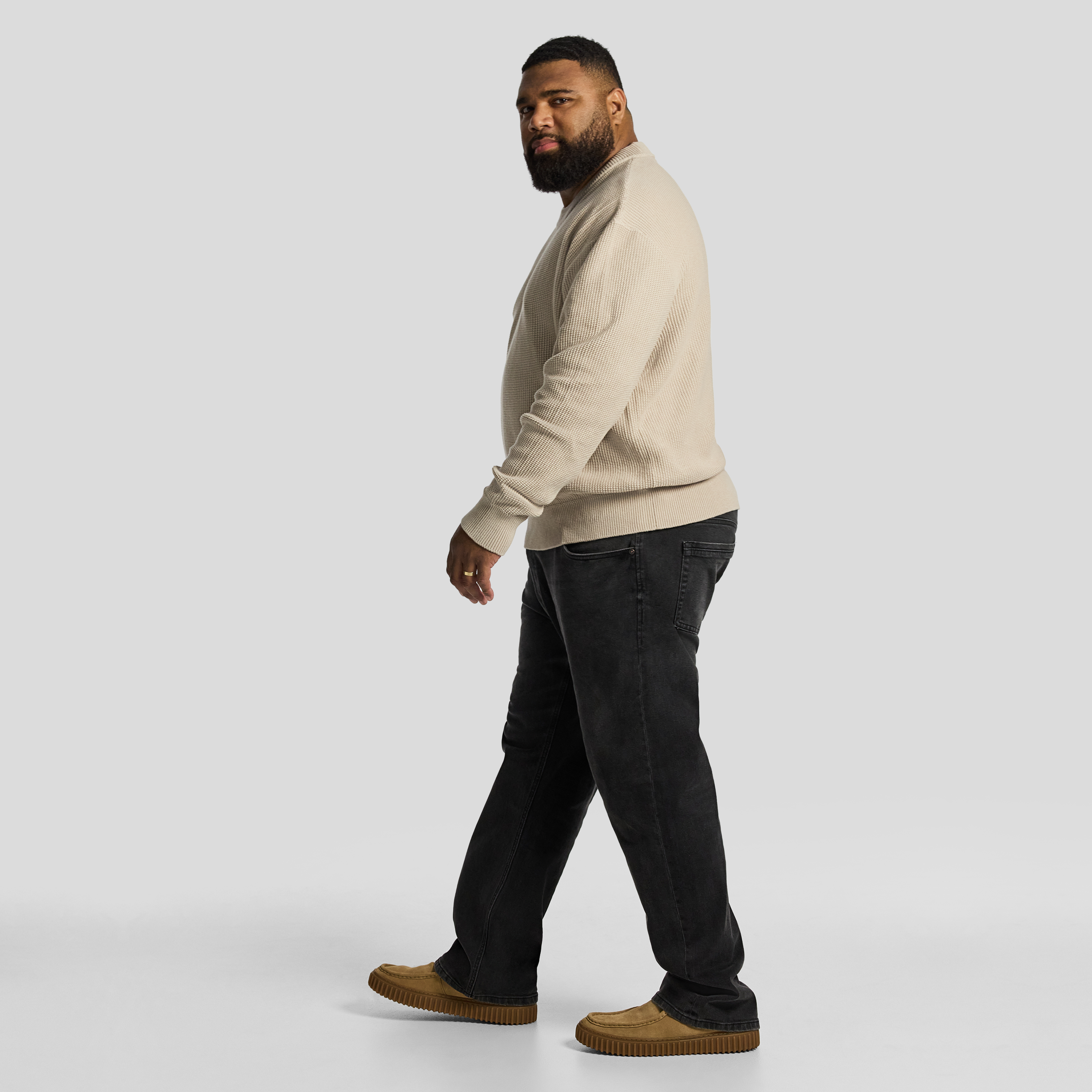 Sand Sharky Relaxed Fit Pullover