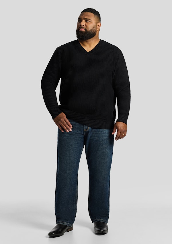 Black Cobain V Relaxed Pullover