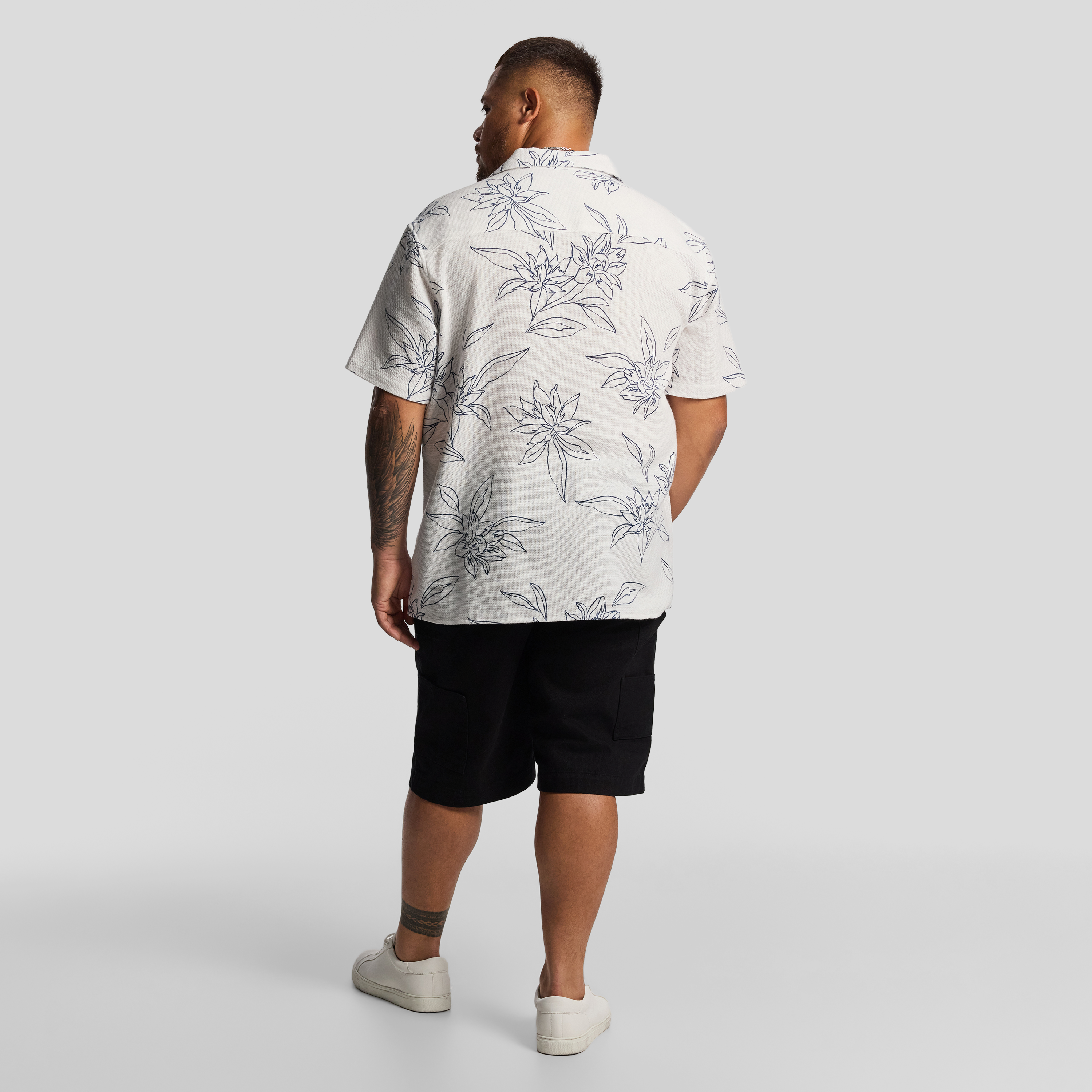 White Reef Print Textured Short Sleeve Shirt