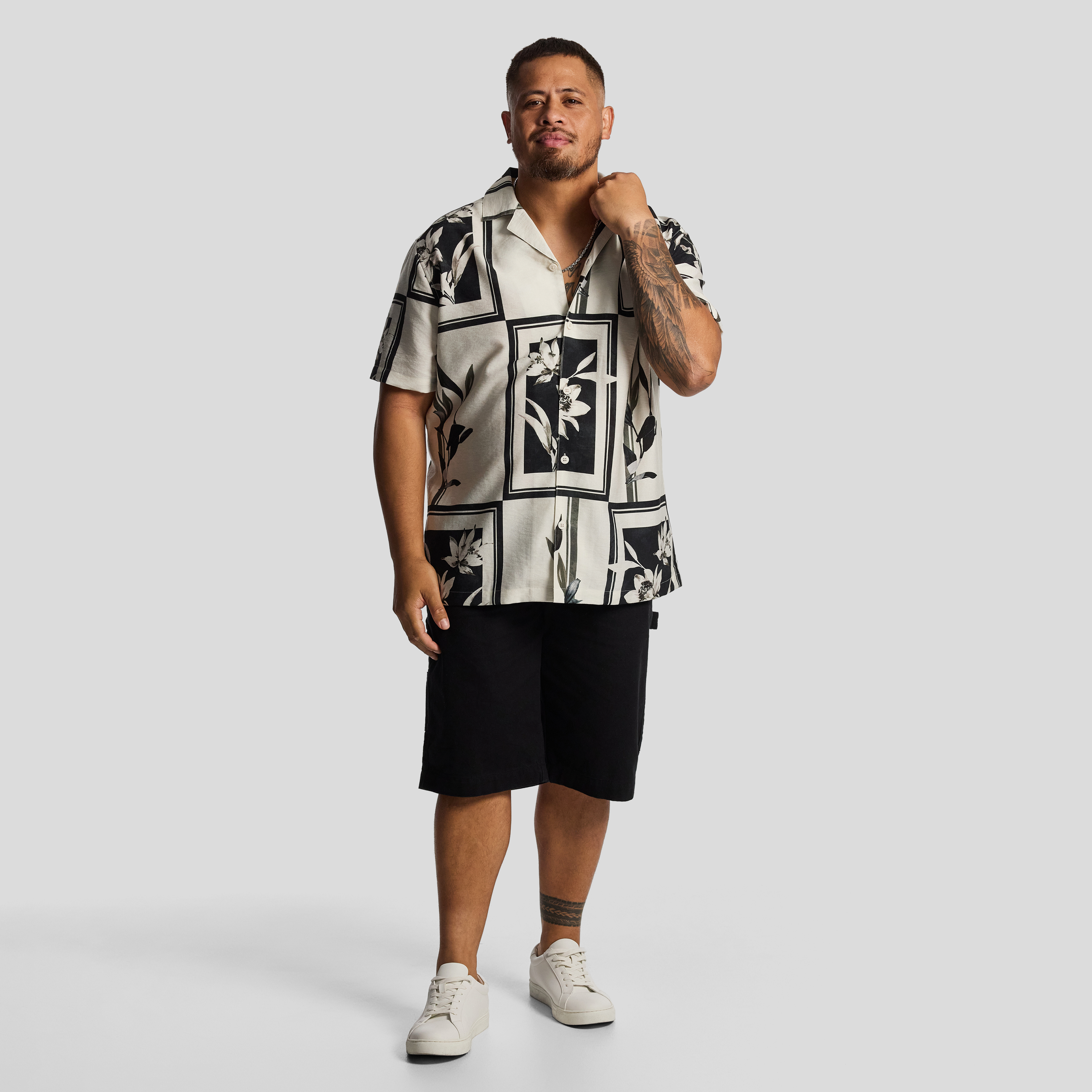 Sand Medlow Printed Short Sleeve Shirt