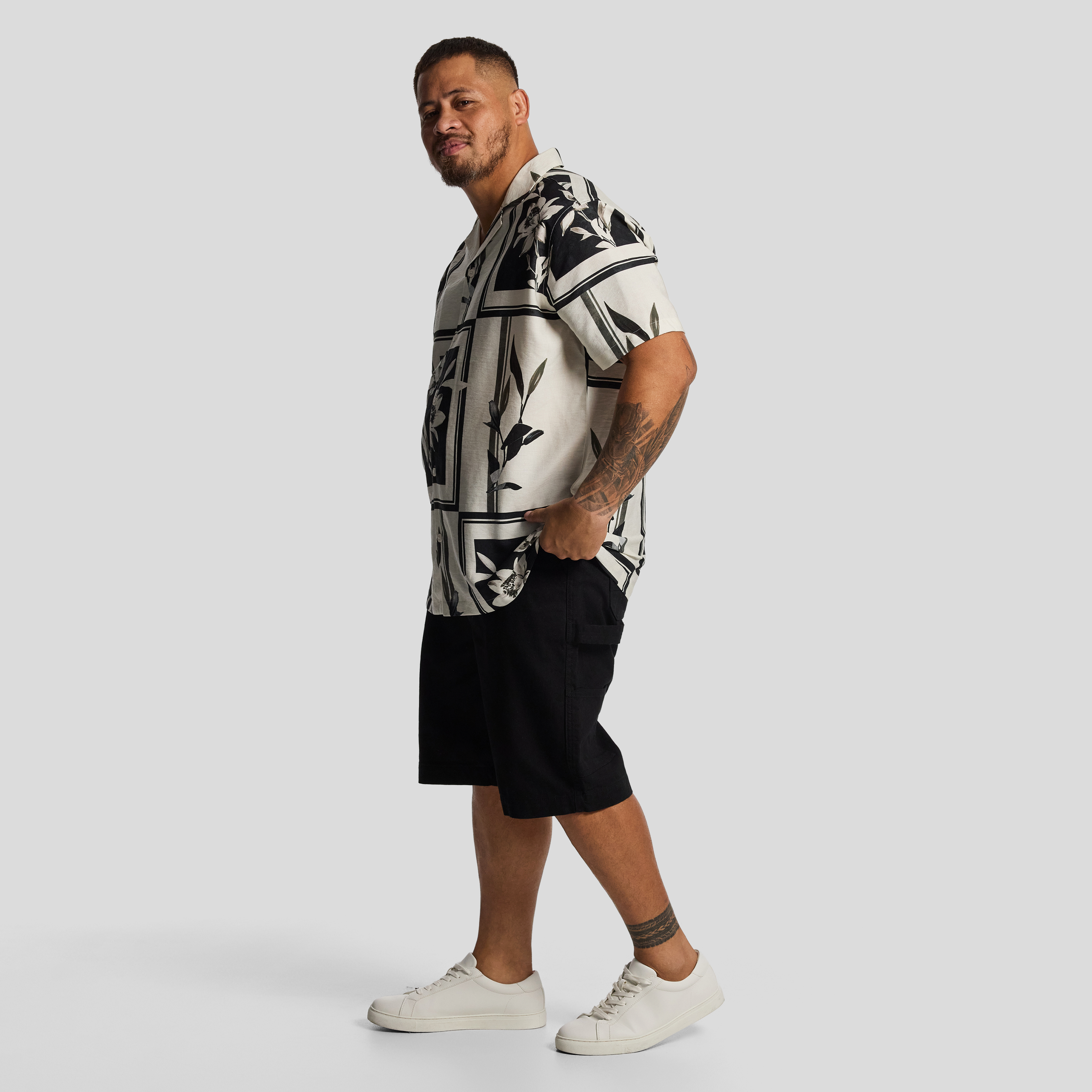Sand Medlow Printed Short Sleeve Shirt