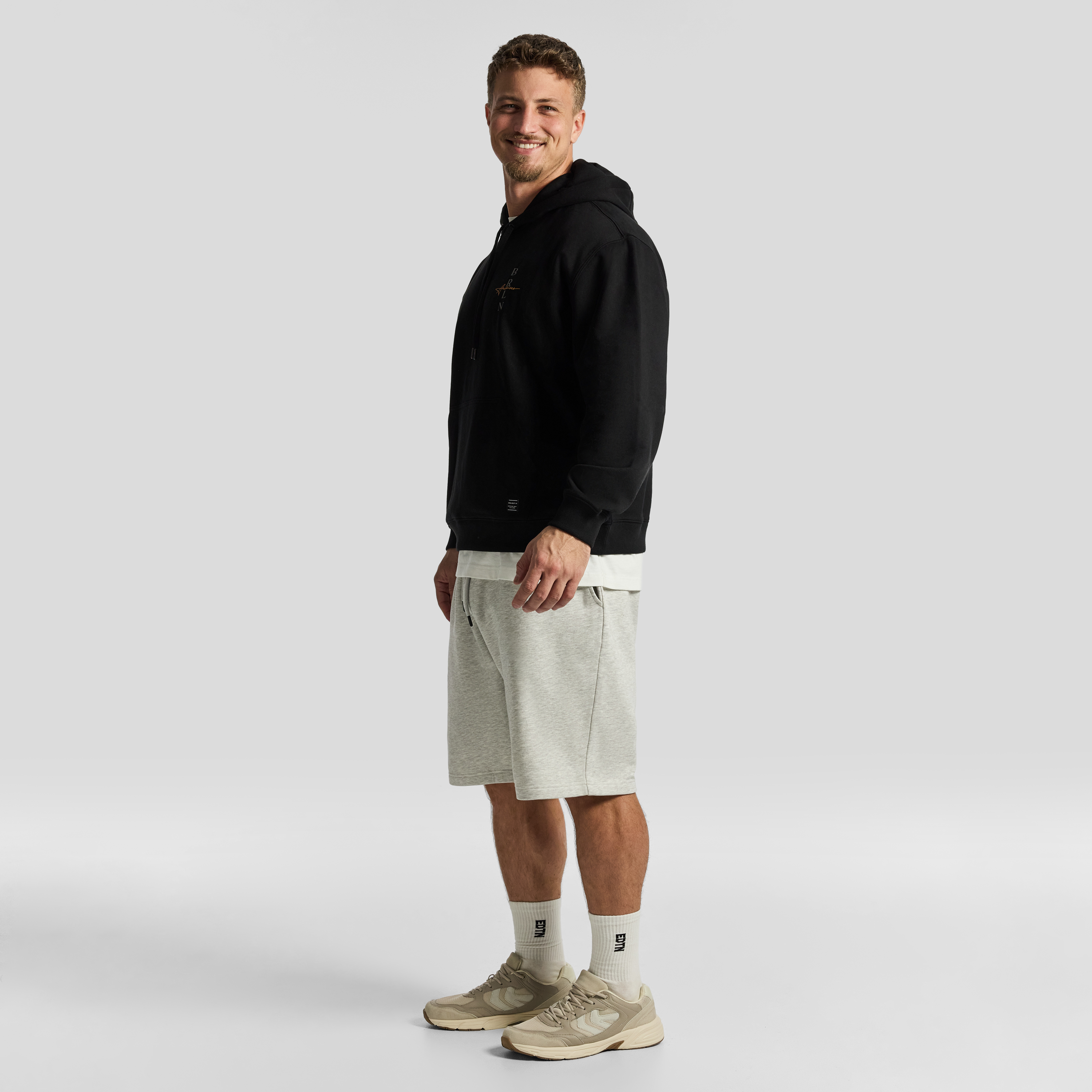 Black Jarrod Pullover Sweat