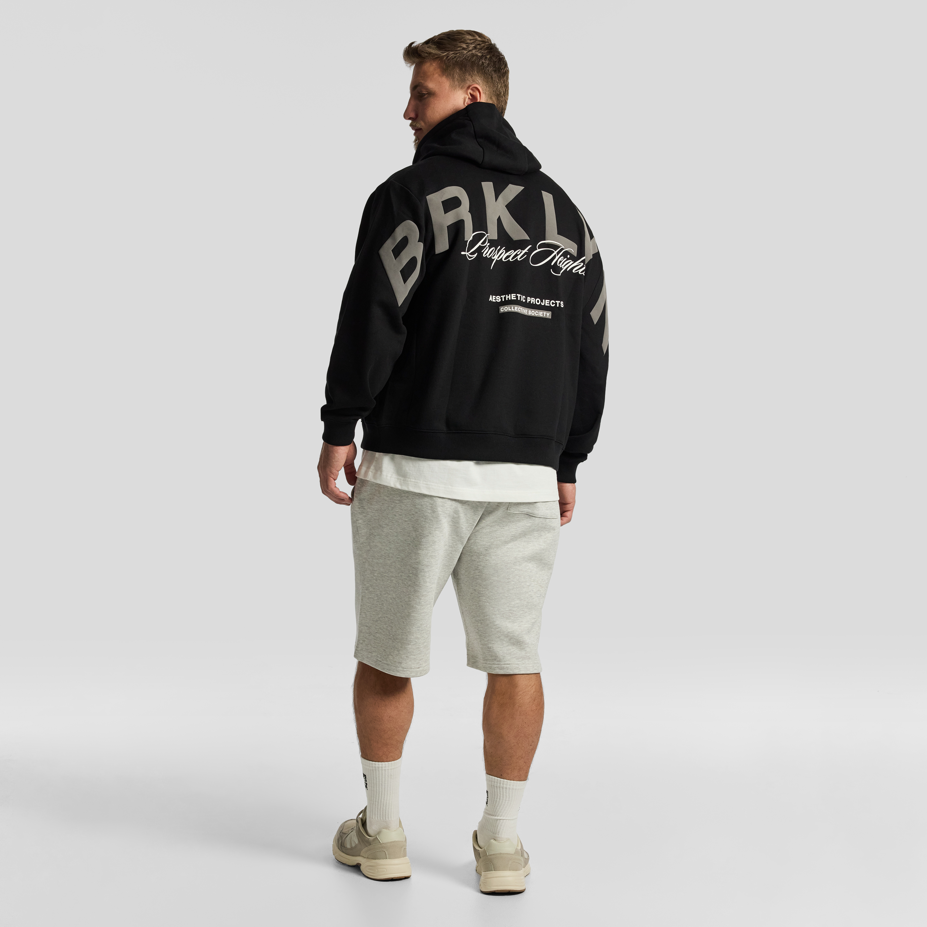 Black Brooklyn Relaxed Pullover Sweat