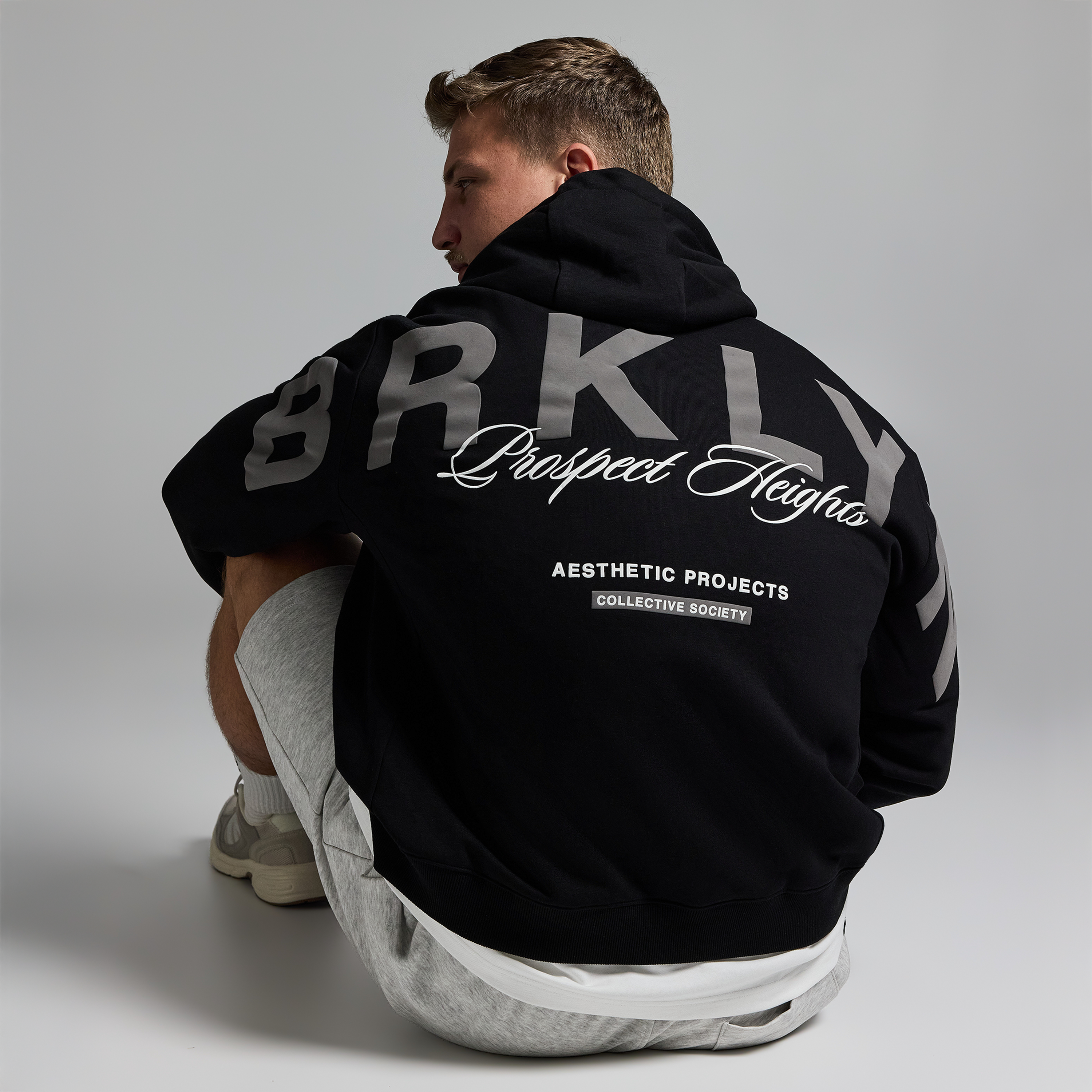 Black Brooklyn Relaxed Pullover Sweat