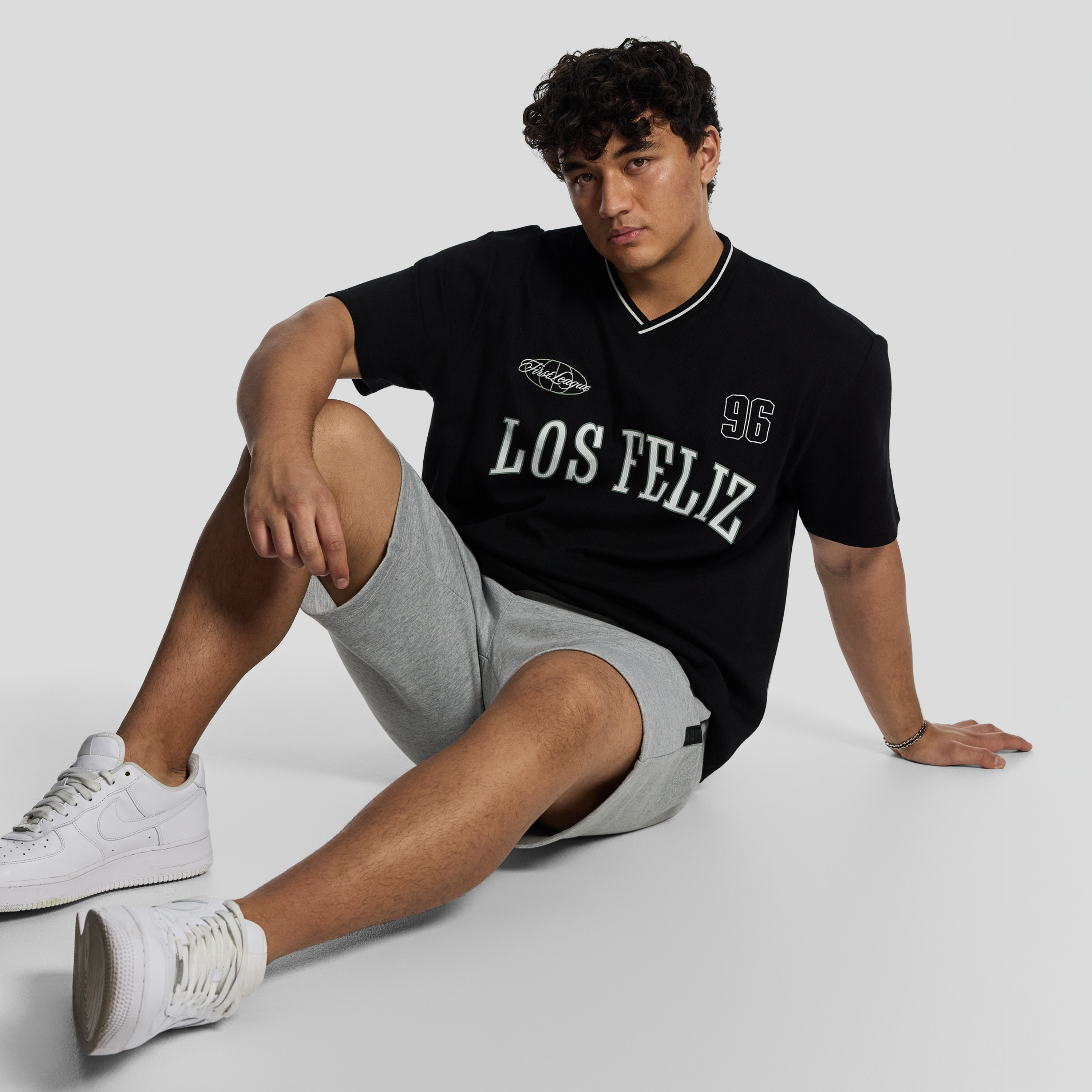 Black Los Feliz Relaxed Vee Tee